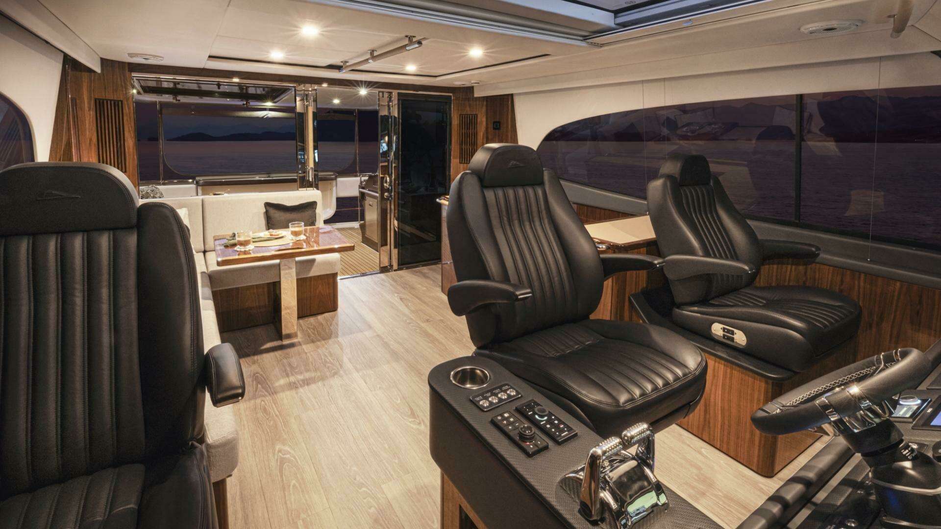 2026 Riviera 72 Sports Motor Yacht Series II - Image 25
