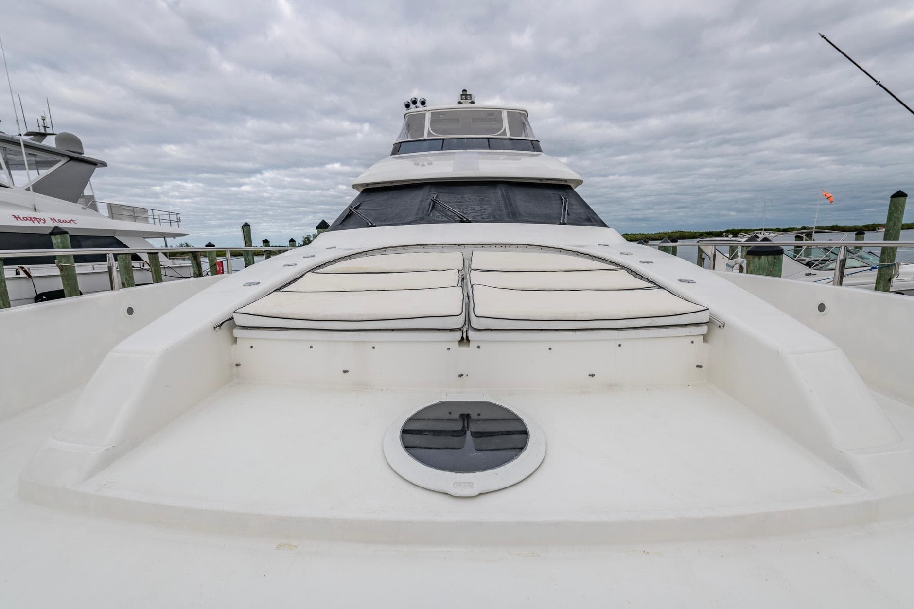 1997 Lazzara 76 Motor Yacht - 67