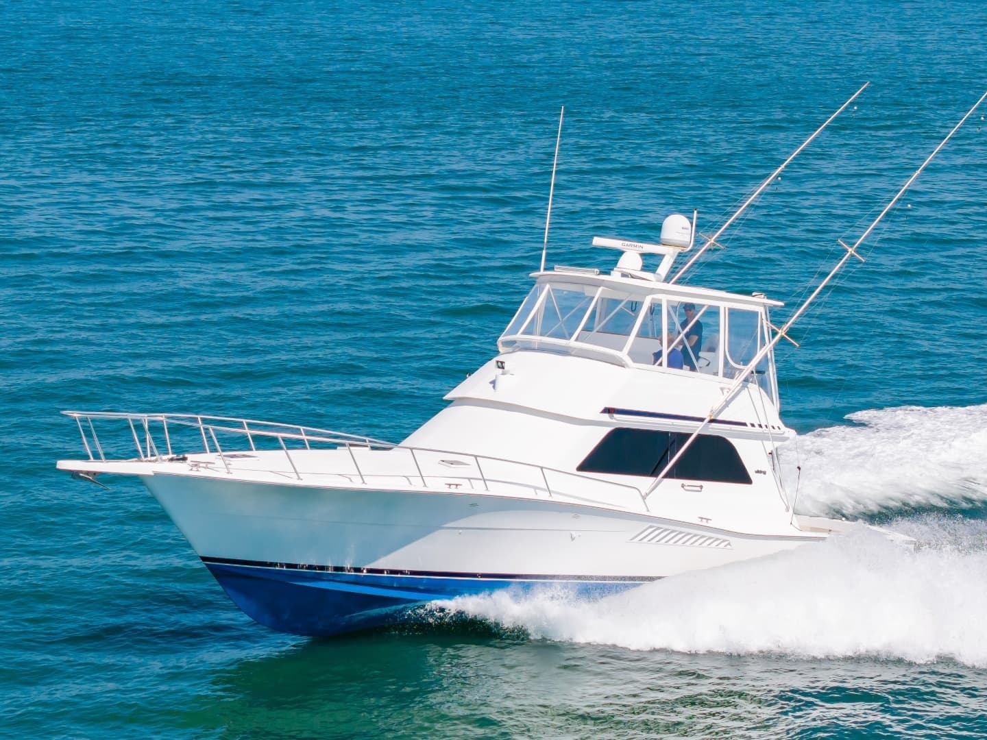 1998 Viking 47 Convertible - Image 4