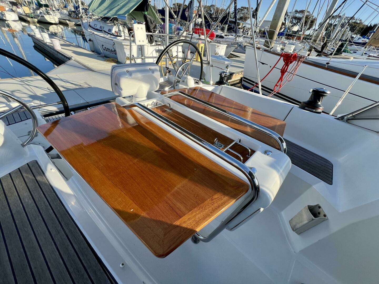 2013 Jeanneau 379 - Image 47