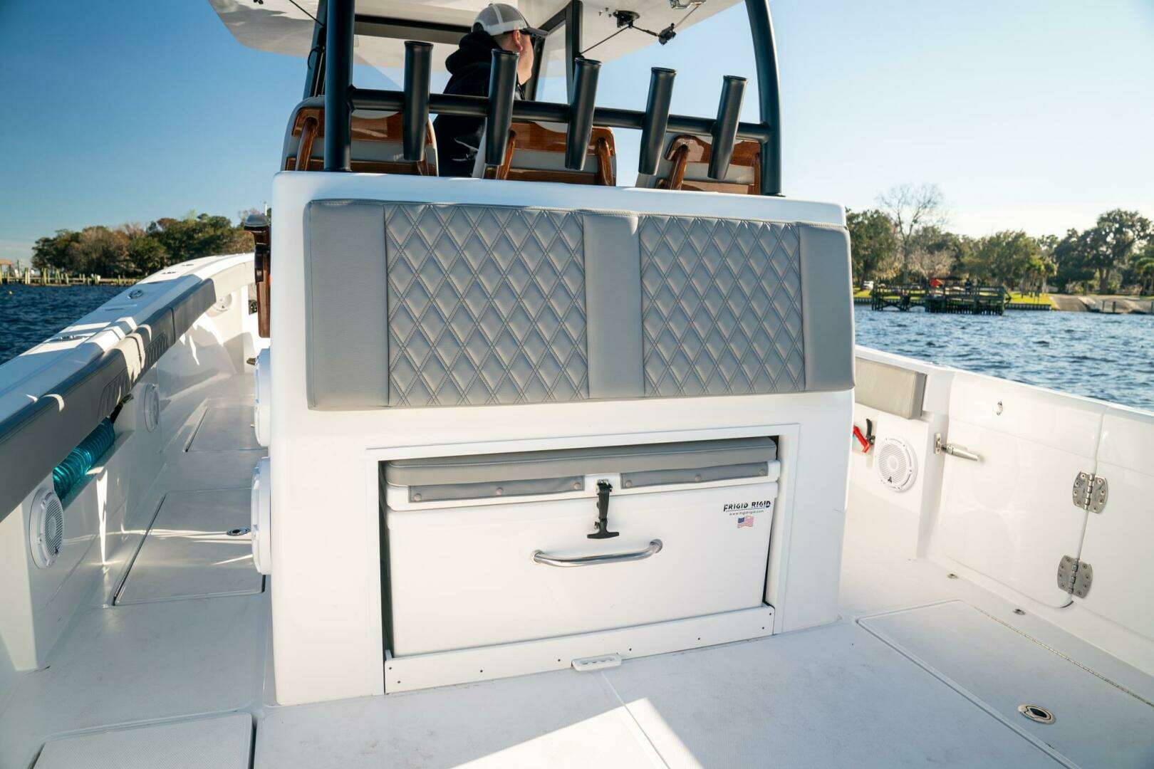 2026 Front Runner 36 Center Console - Image 18