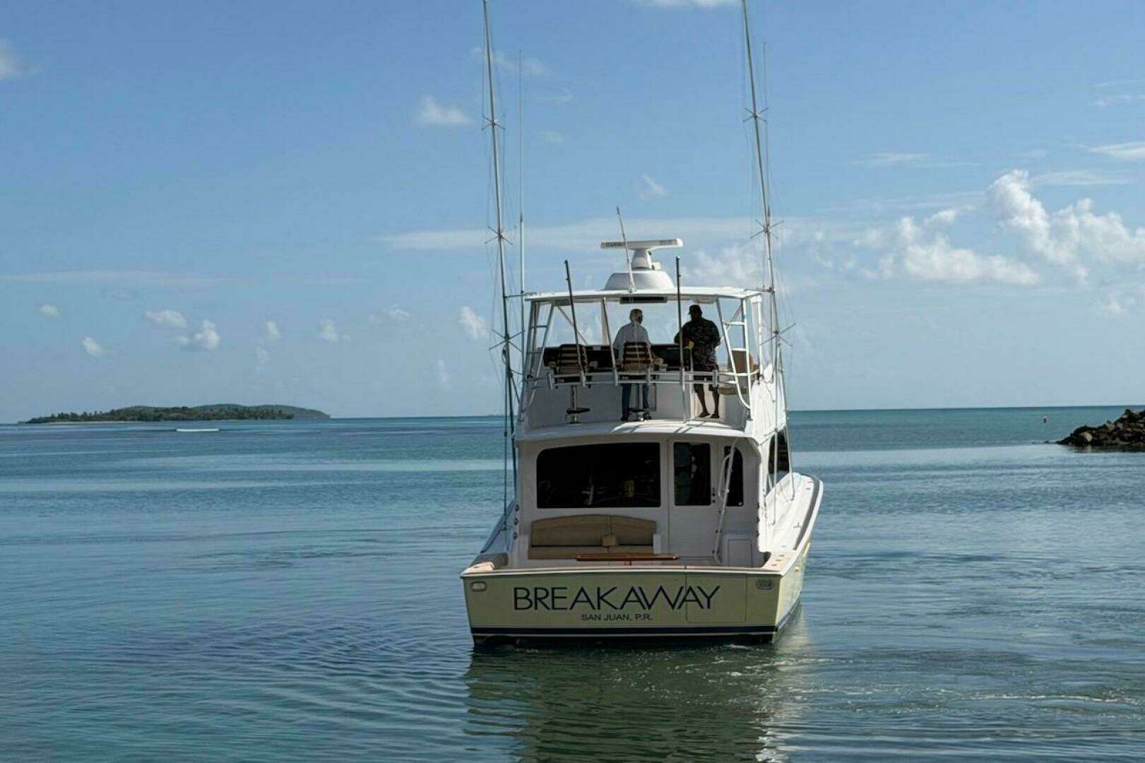 2004 Viking 56 Convertible - Image 11