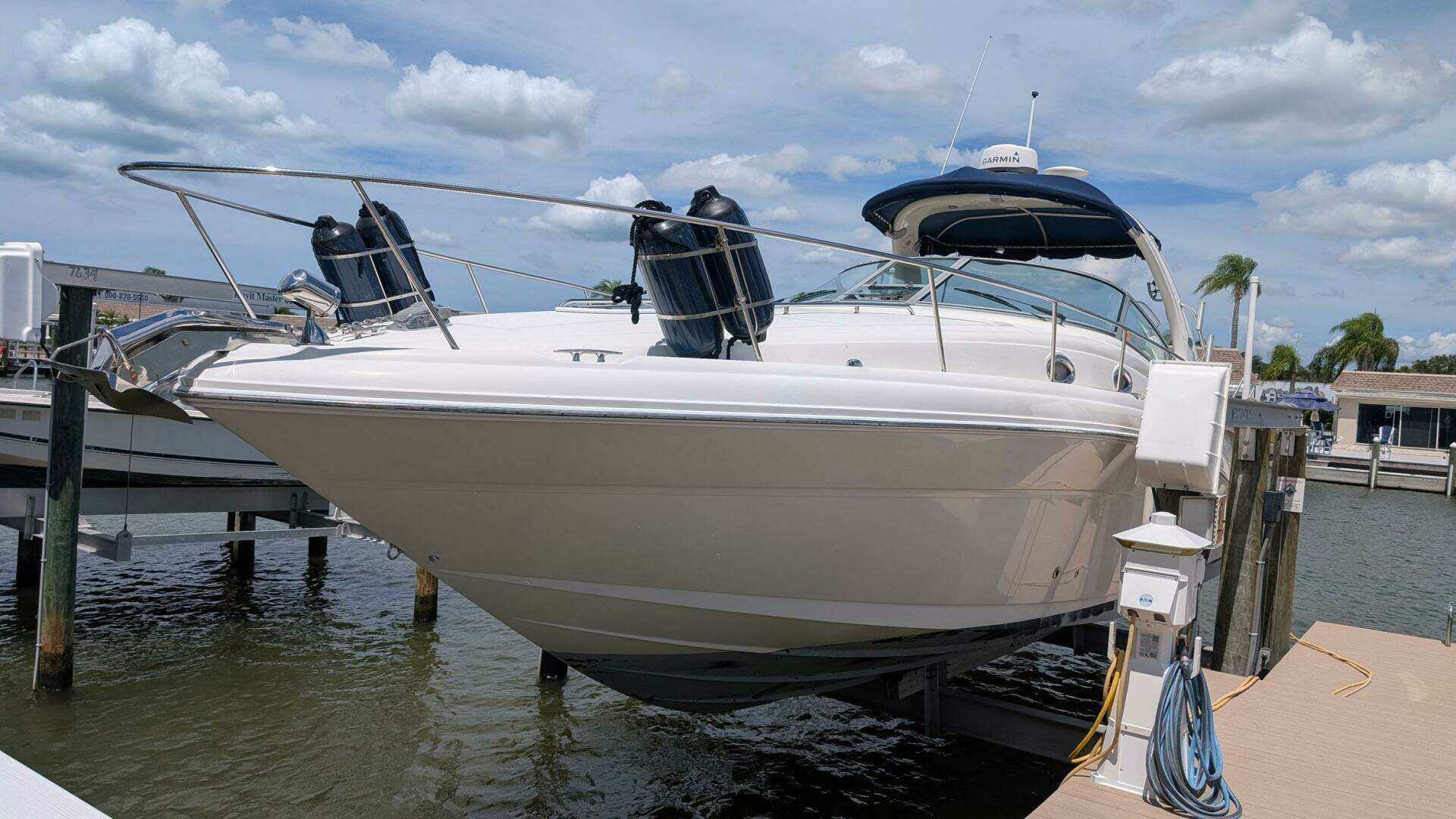 2008 Sea Ray 340 Sundancer Sportsman - Image 2
