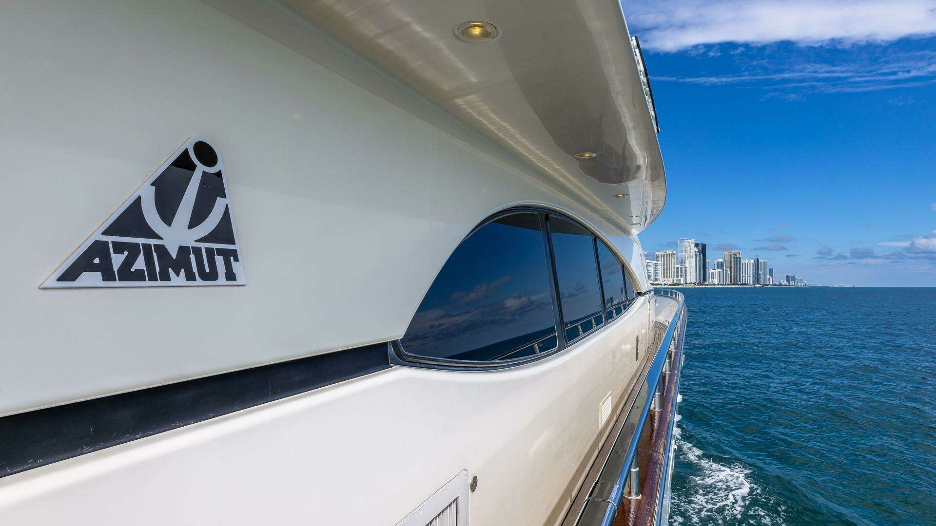 2000 Azimut — - Image 51
