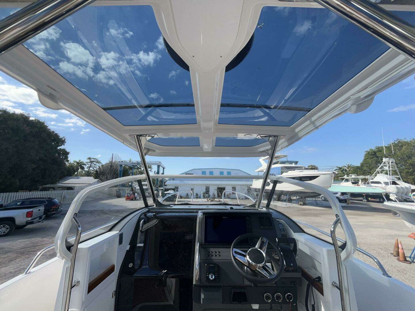 2024 Nimbus Tender 9 - Image 33