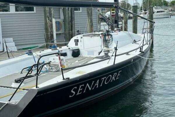 2007 Waterline FARR 40 - Image 1