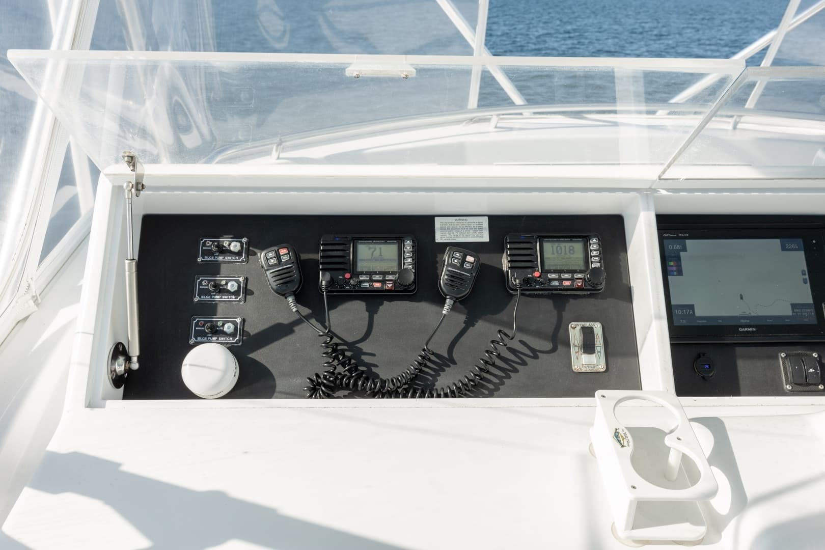 2000 Hatteras 50 Convertible - Image 57