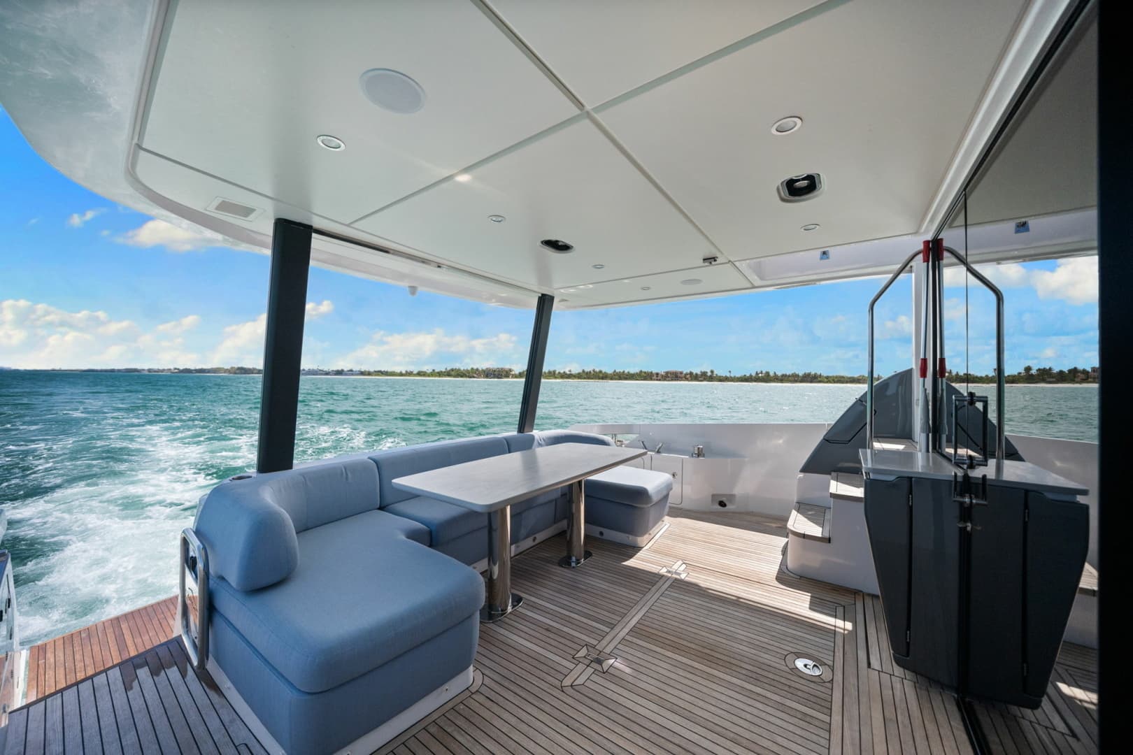 2025 Azimut 68 FLY - Image 52