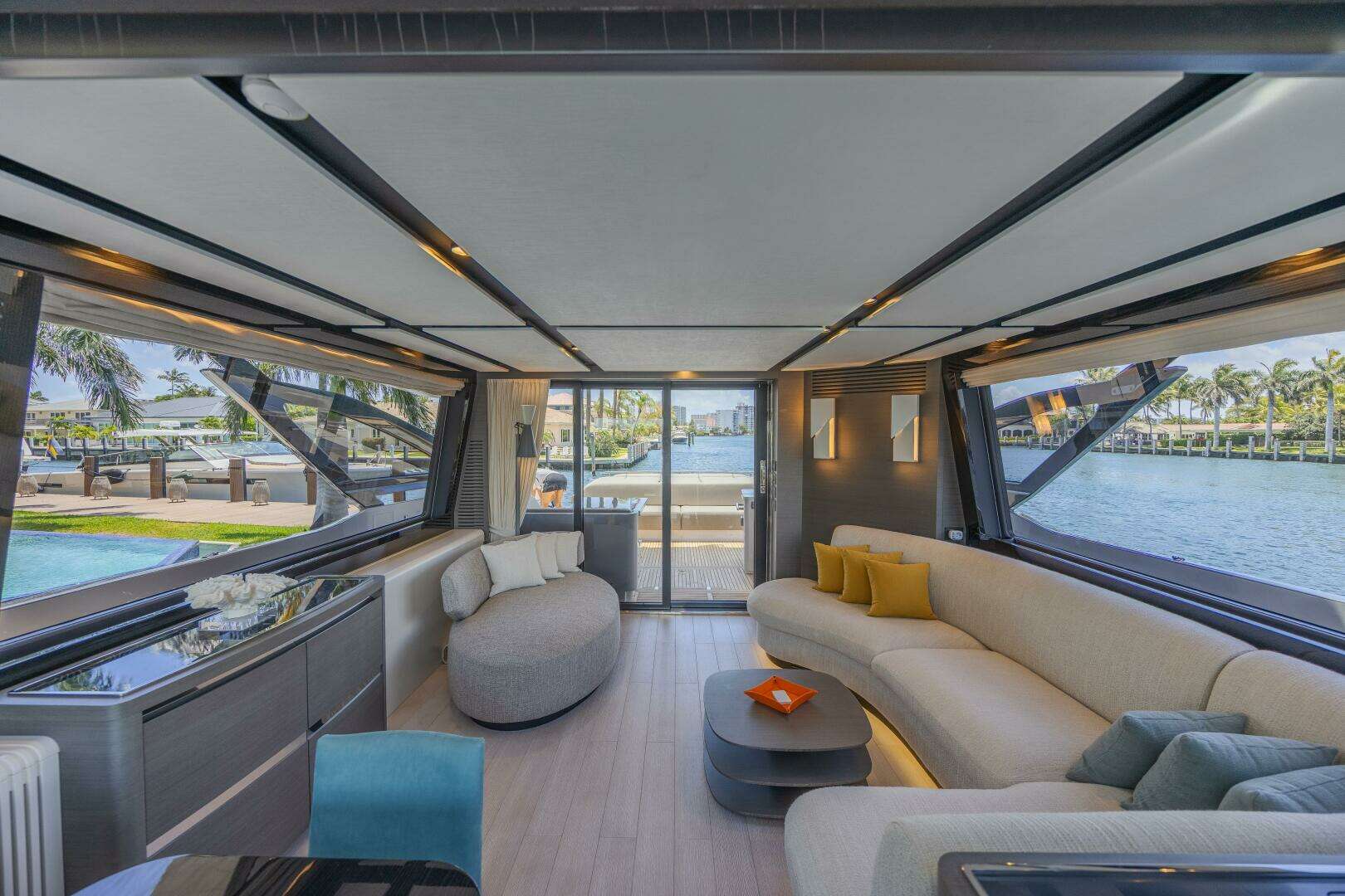 2023 Azimut S8 - Image 34