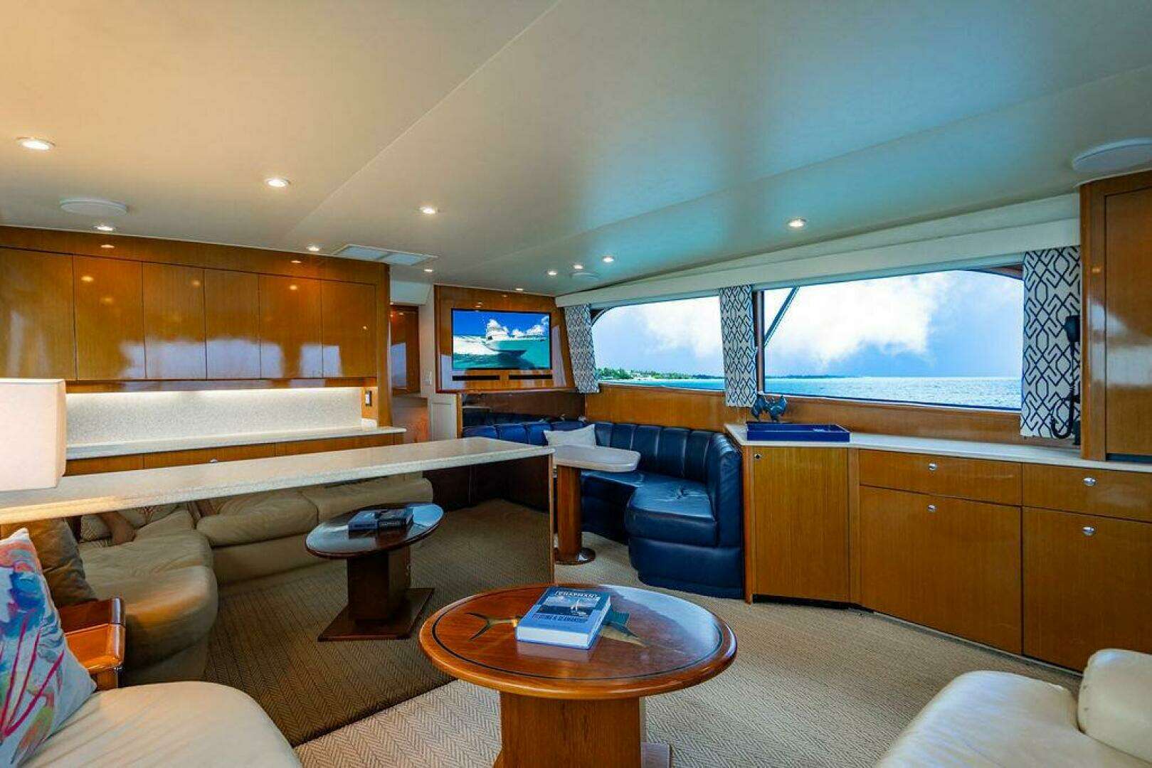 1999 Viking 55 Convertible - Image 100