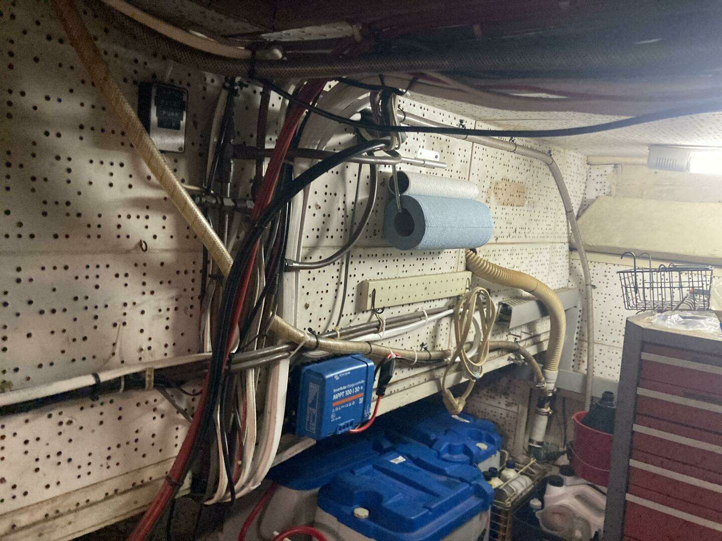 1981 Sea Ranger 45 Raised Pilot House - Image 36