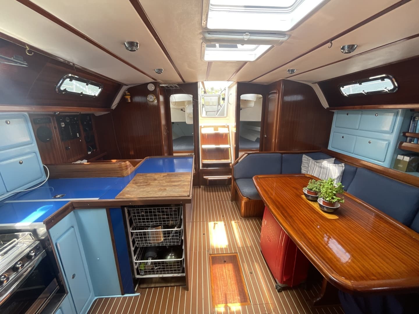 2001 Bavaria 50 - Image 13