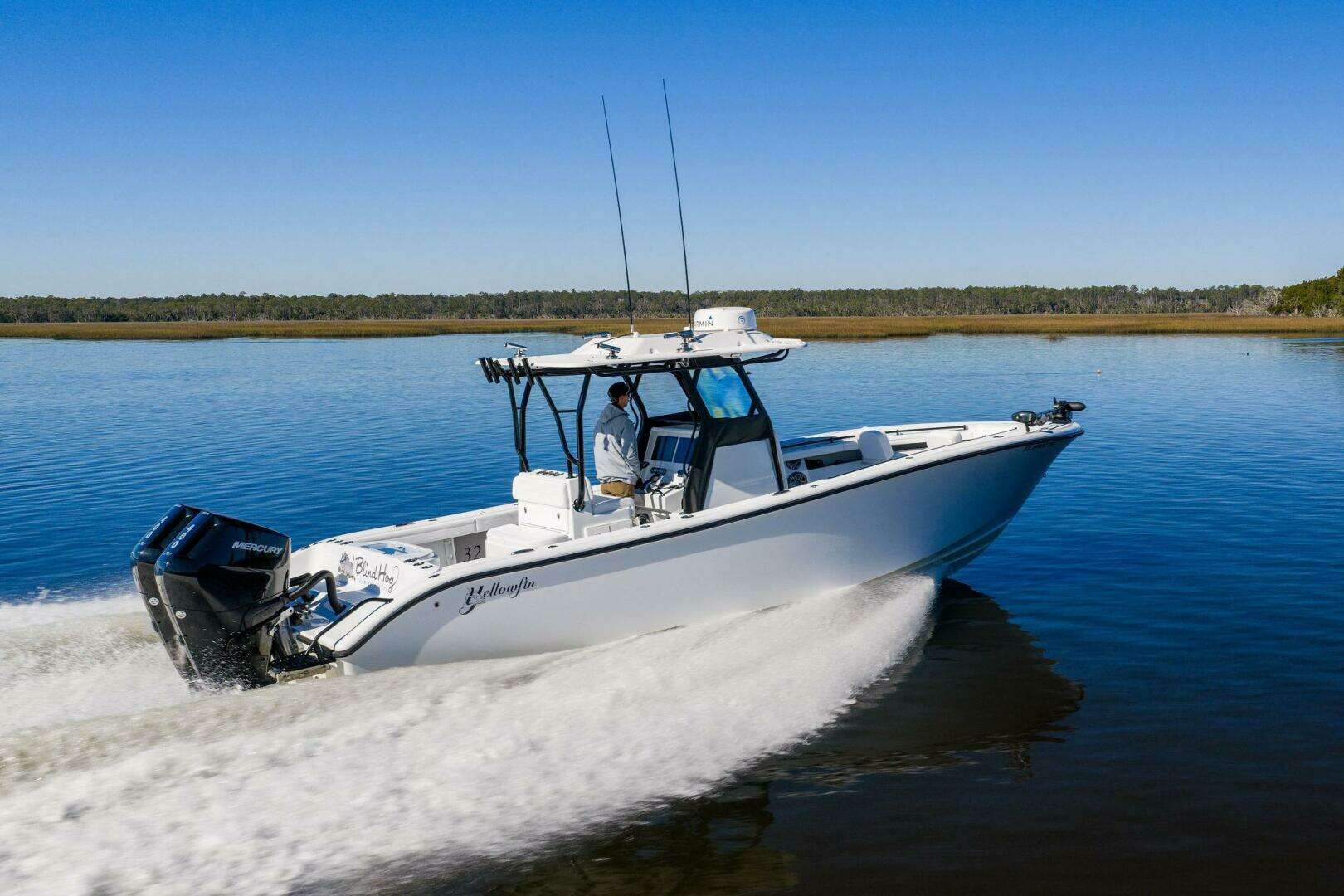 2023 Yellowfin 32 Offshore - Image 15