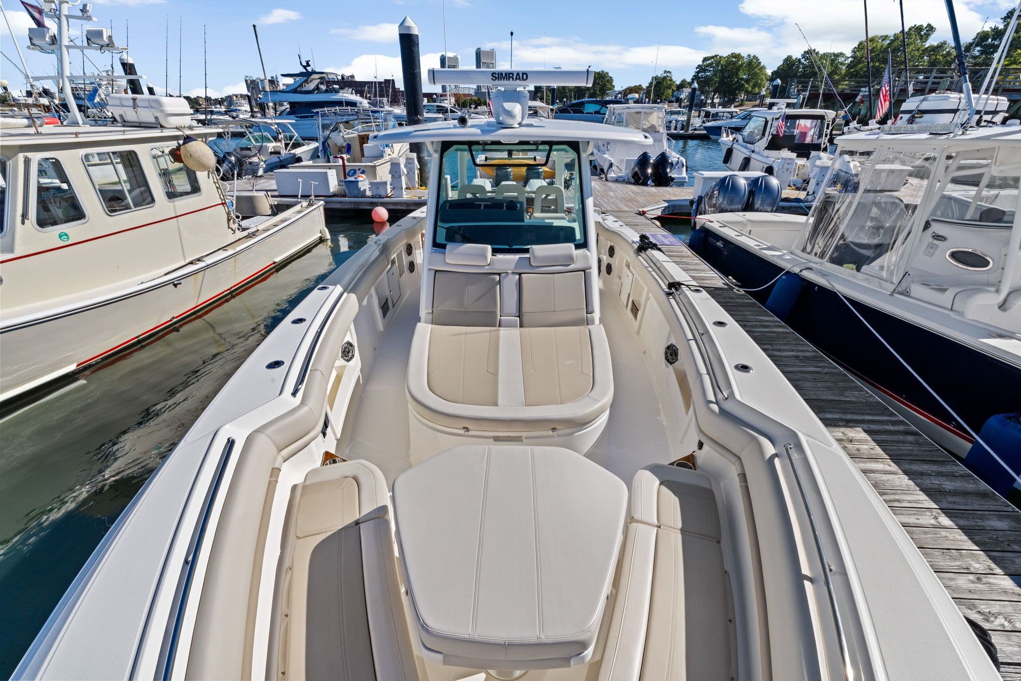 2024 Boston Whaler 380 Outrage - 40