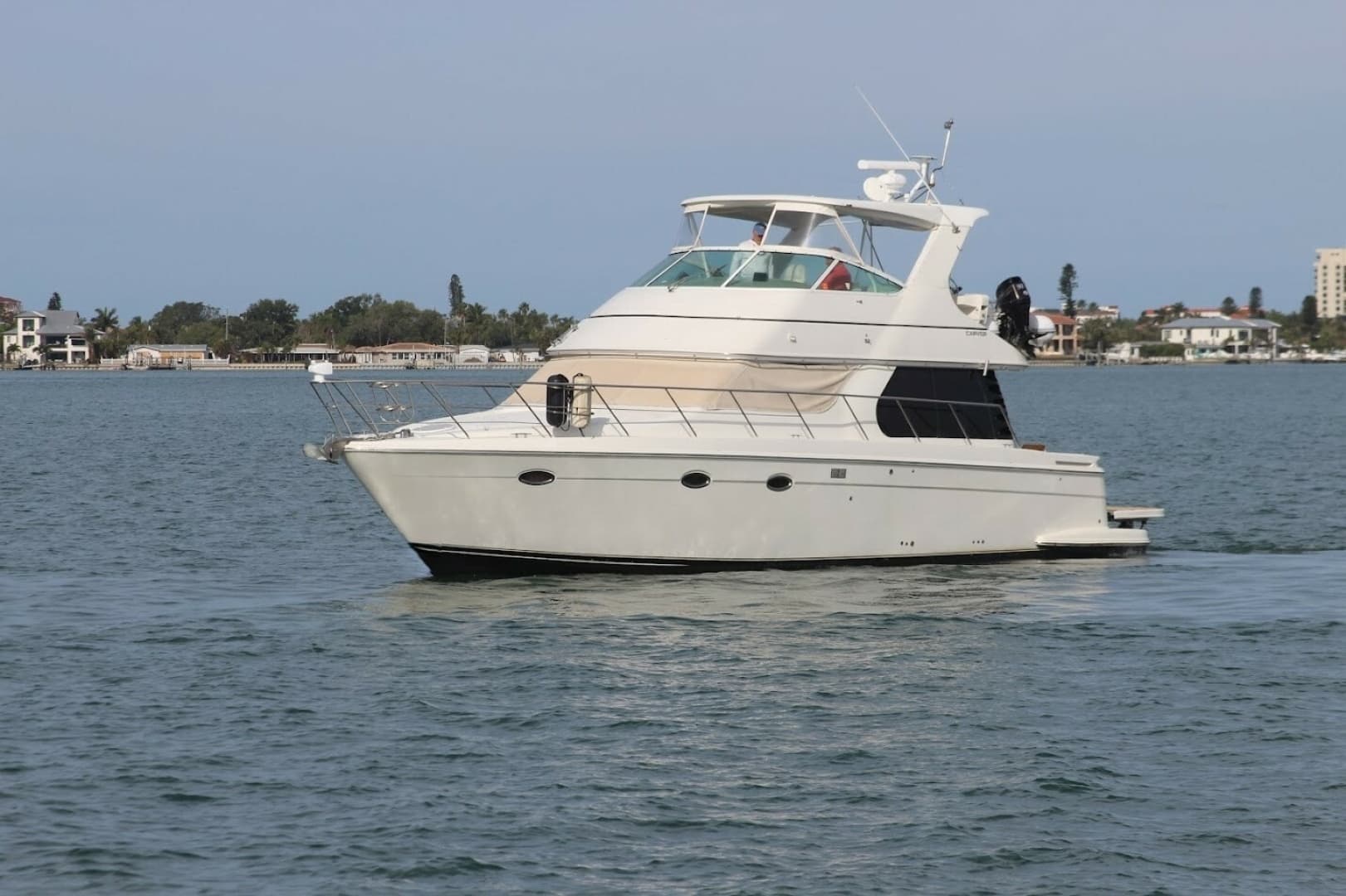 2005 Carver 46 Voyager - Image 12