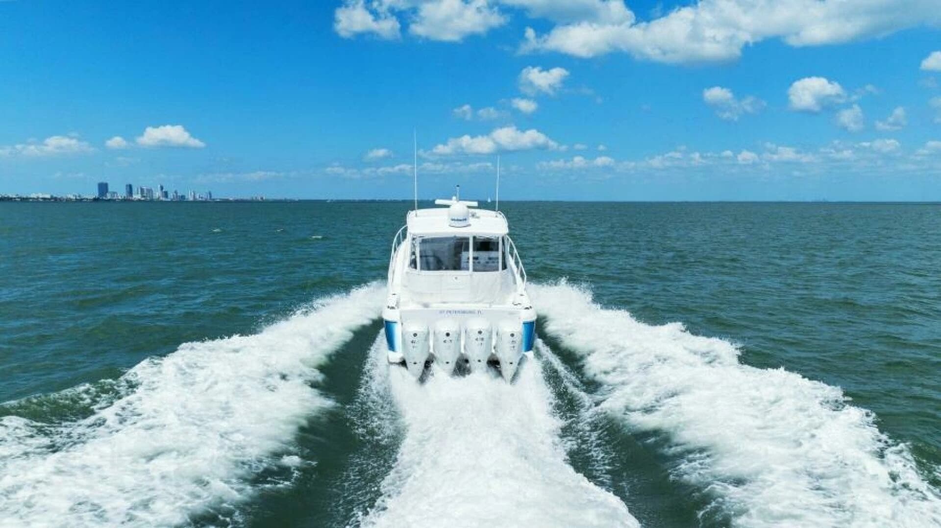 2019 Intrepid 475 Sport Yacht - Image 43