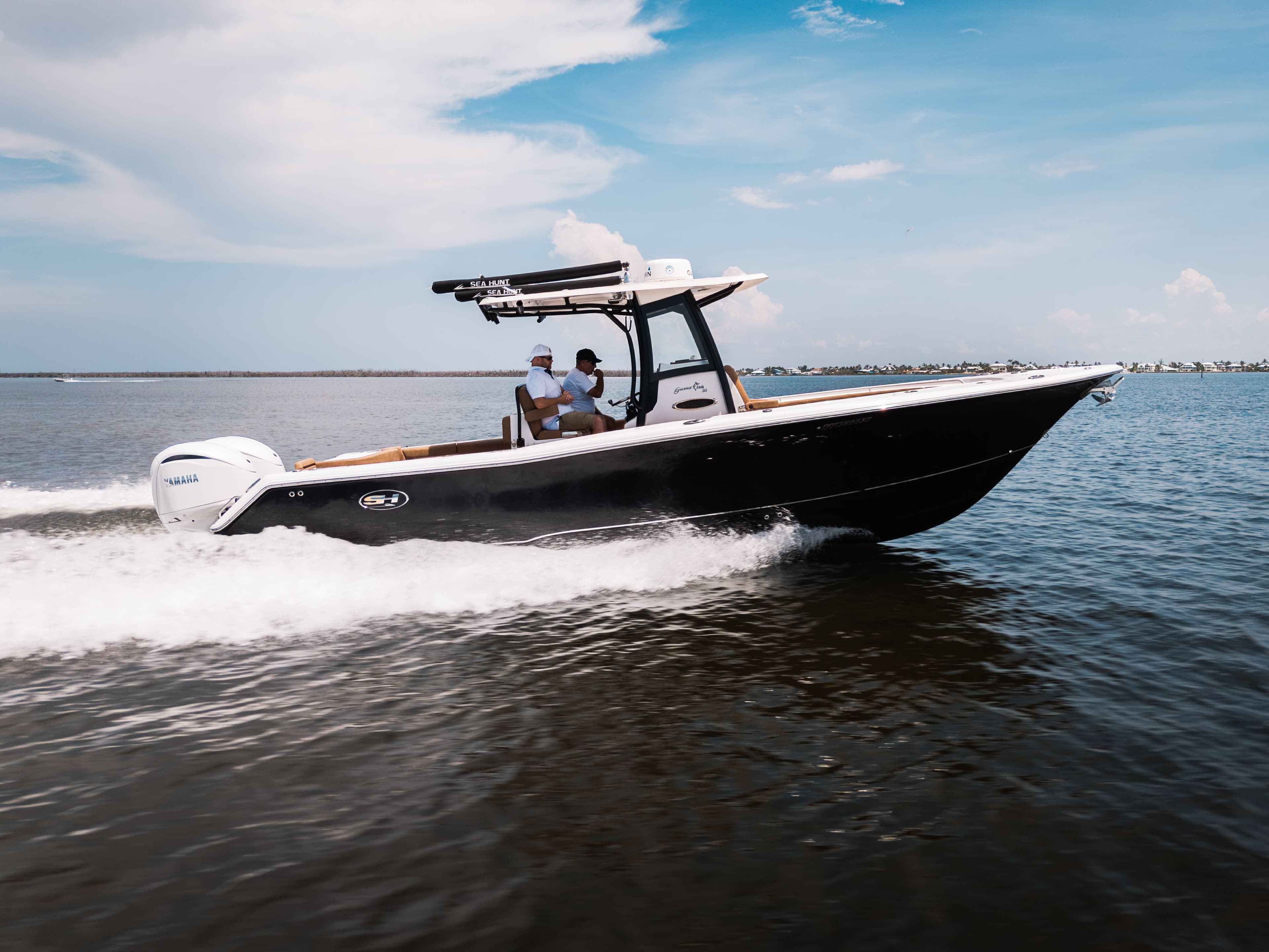 2022 Sea Hunt Gamefish 30 Coffin Box - 13