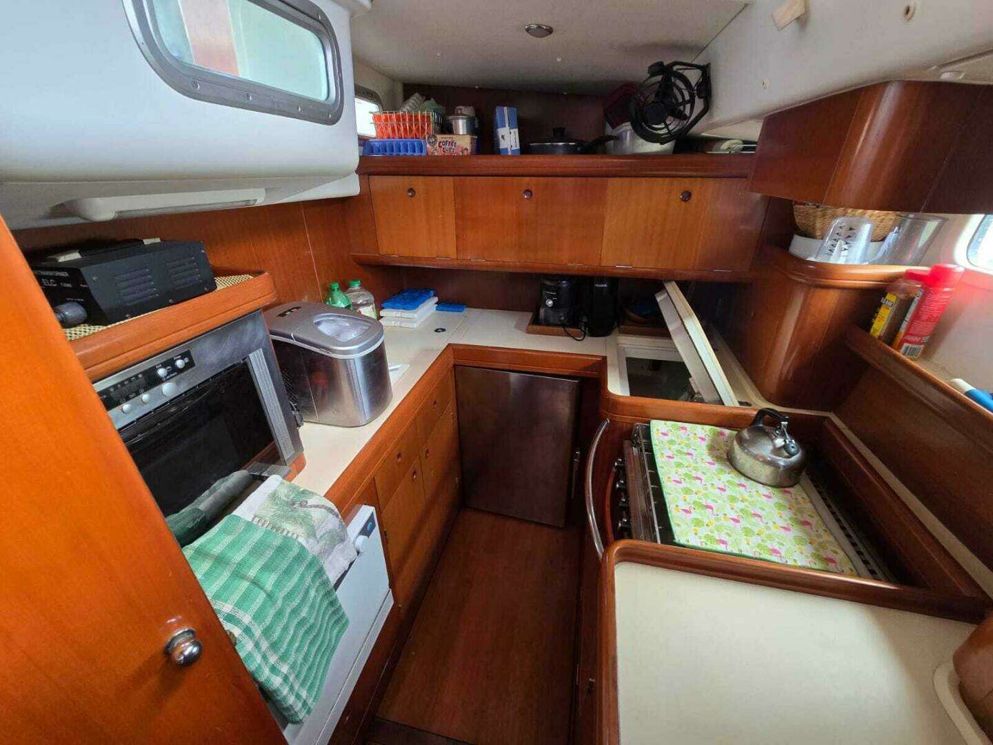 2009 Beneteau 57 - Image 15
