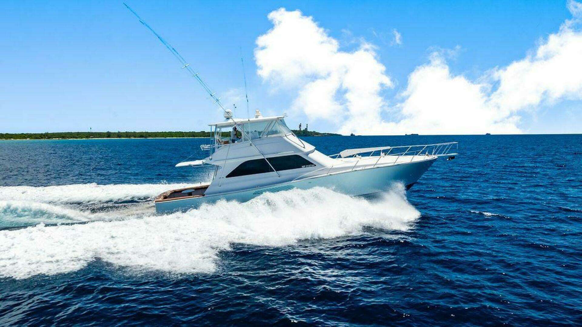 1999 Viking 55 Convertible - Image 36