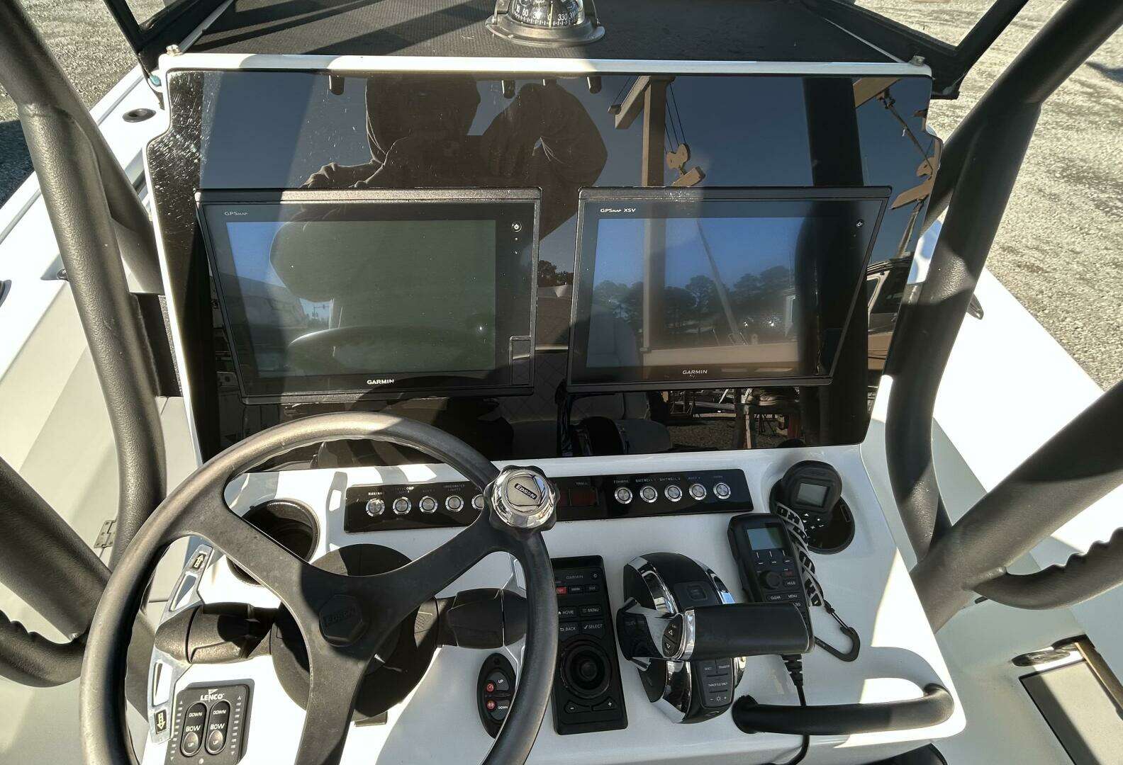2017 Barker Boatworks 26 Open - Image 4
