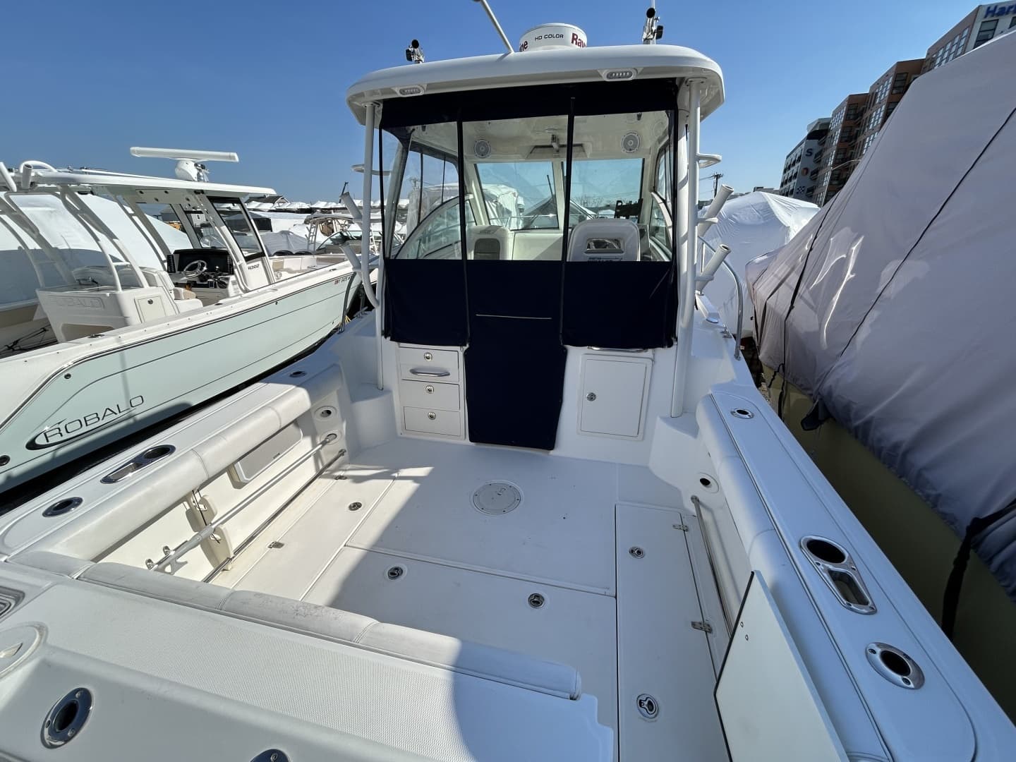 2015 Boston Whaler 285 Conquest - Image 3