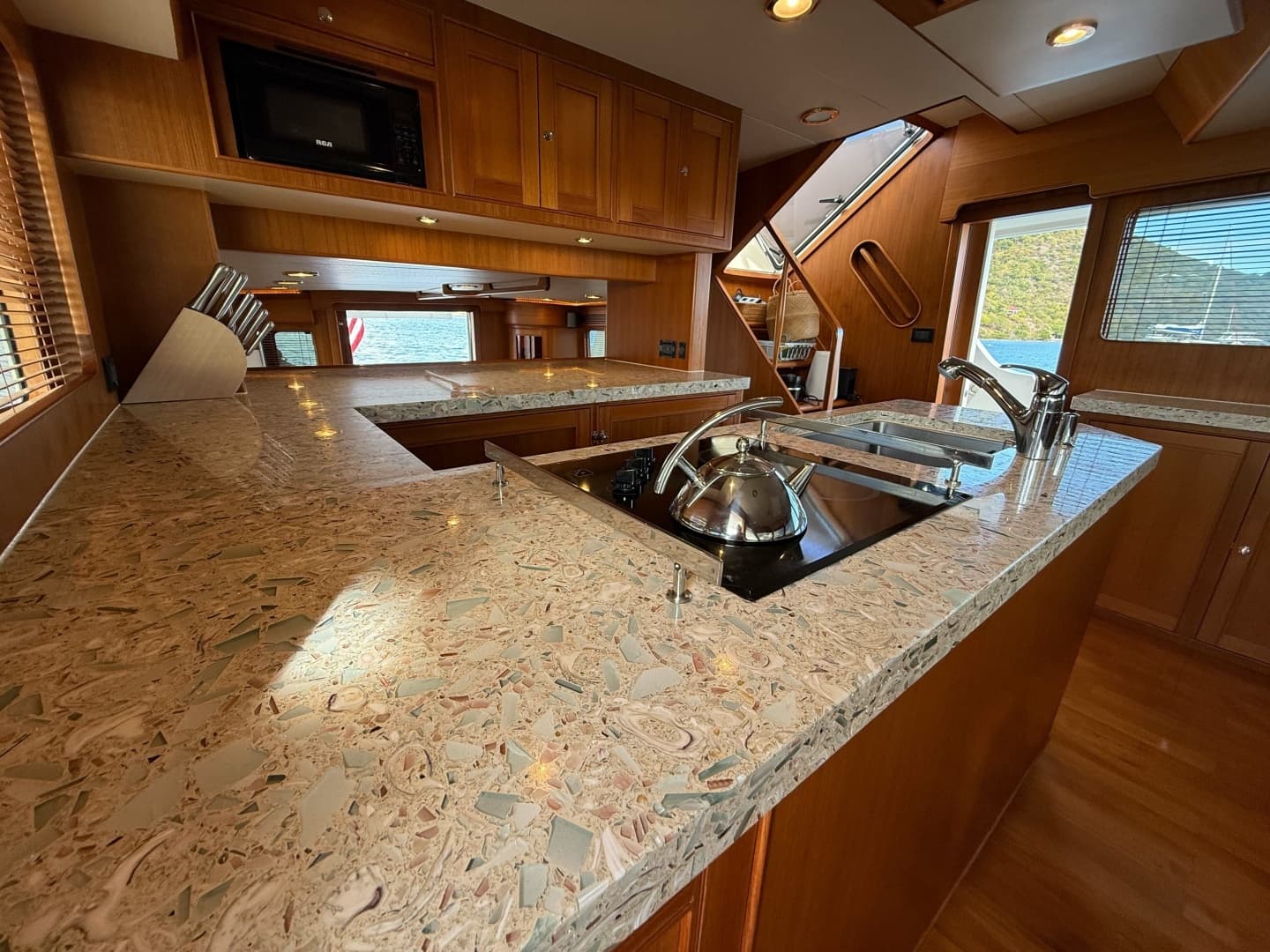 2017 Marlow Explorer 49E - Image 17