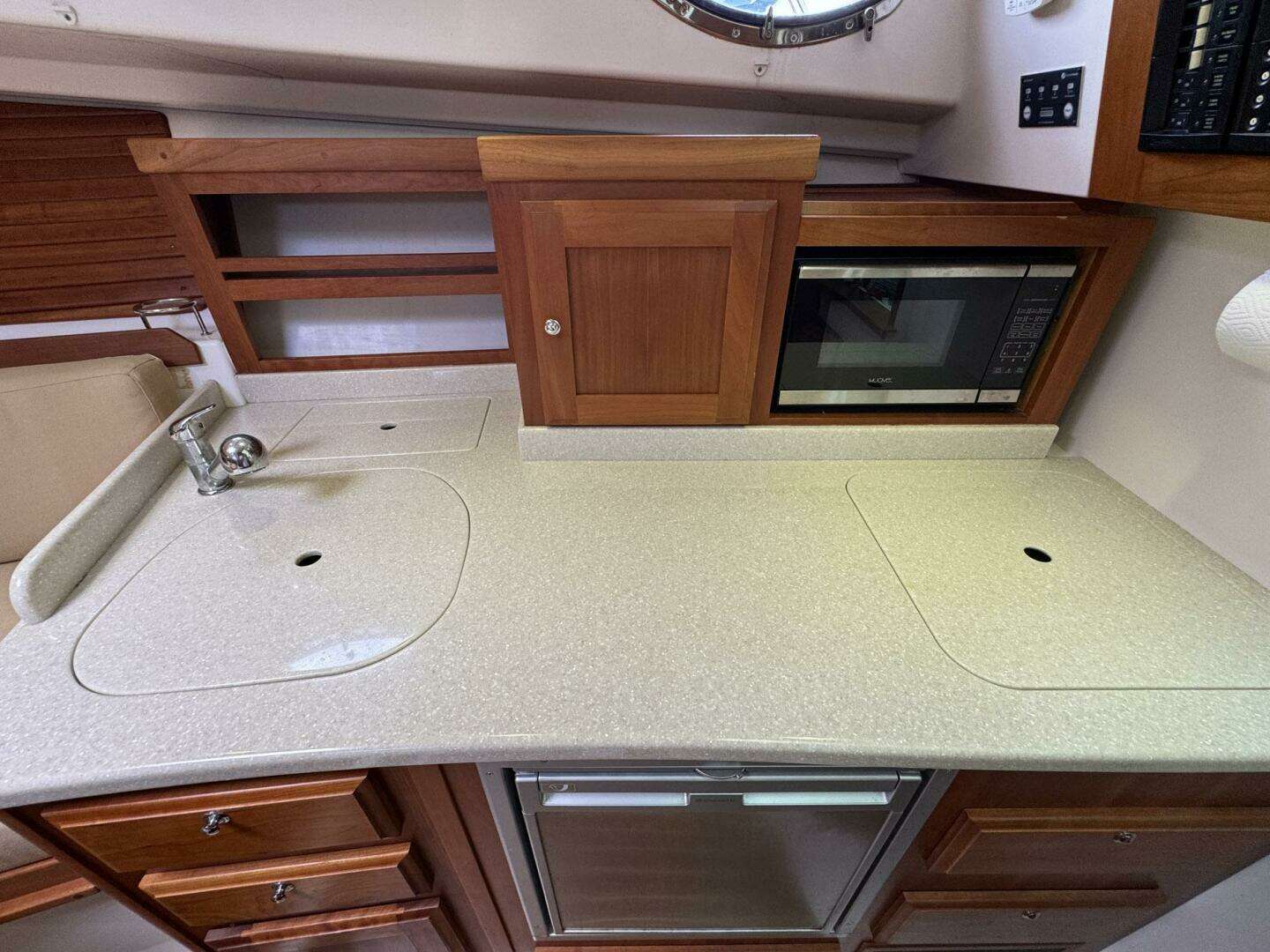 2013 Back Cove 30 - Image 35