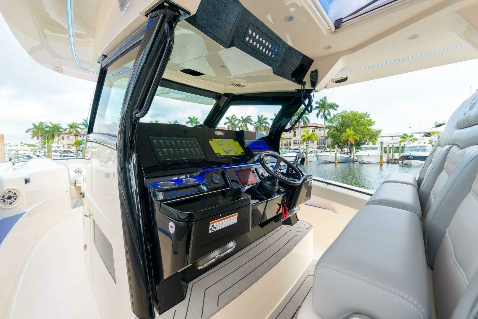 2026 Scout 377 LXF - Image 17