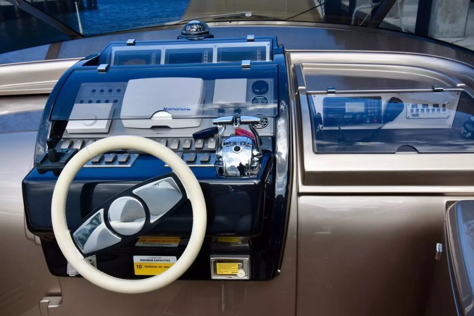 2006 Riva Rivarama - Image 24
