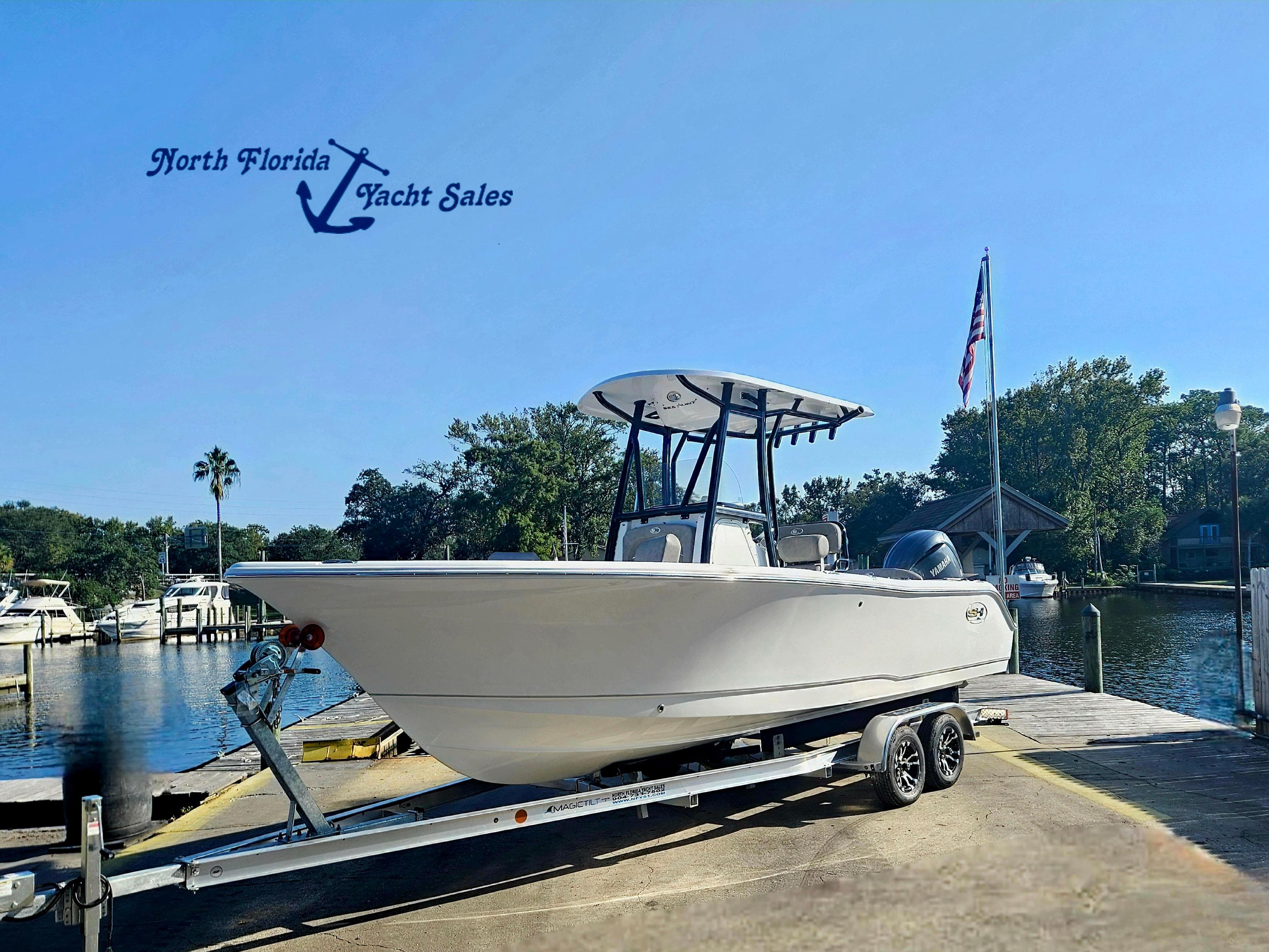 2027 Sea Hunt Ultra 229