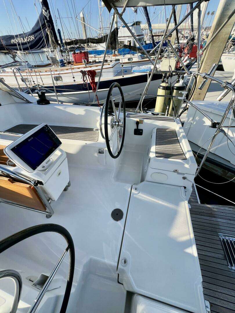 2013 Jeanneau 379 - Image 37