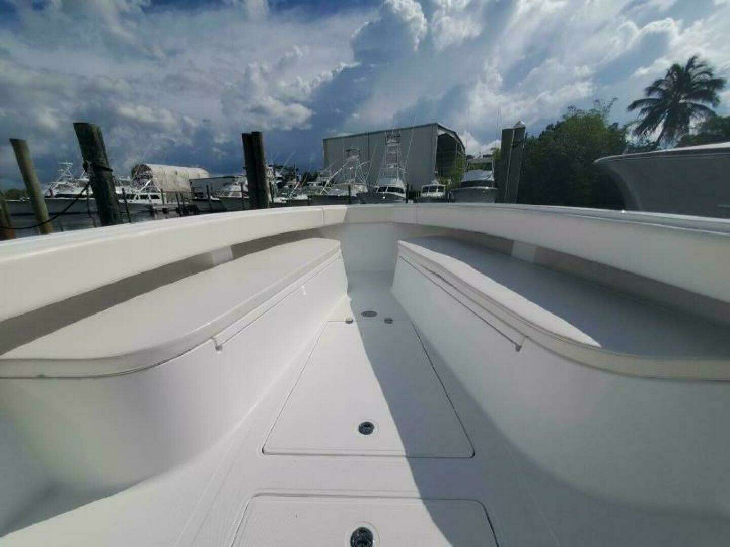 2014 Bahama 41 FS - Image 14