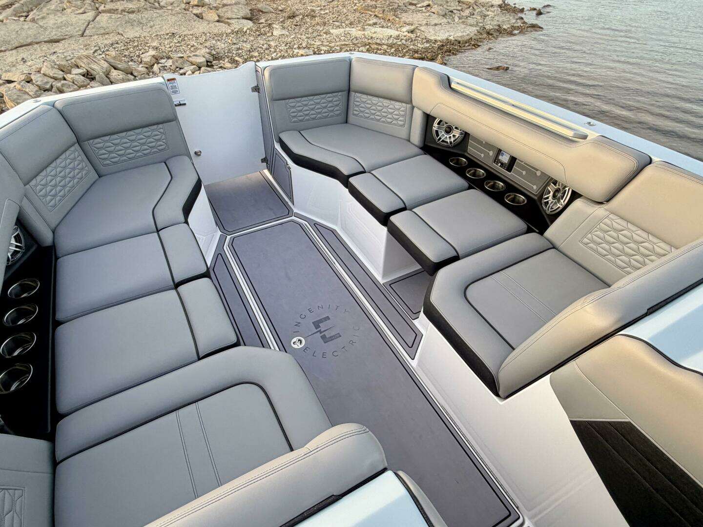 2023 Correct Craft Ingenity 23EL2 Electric Boat - Image 47