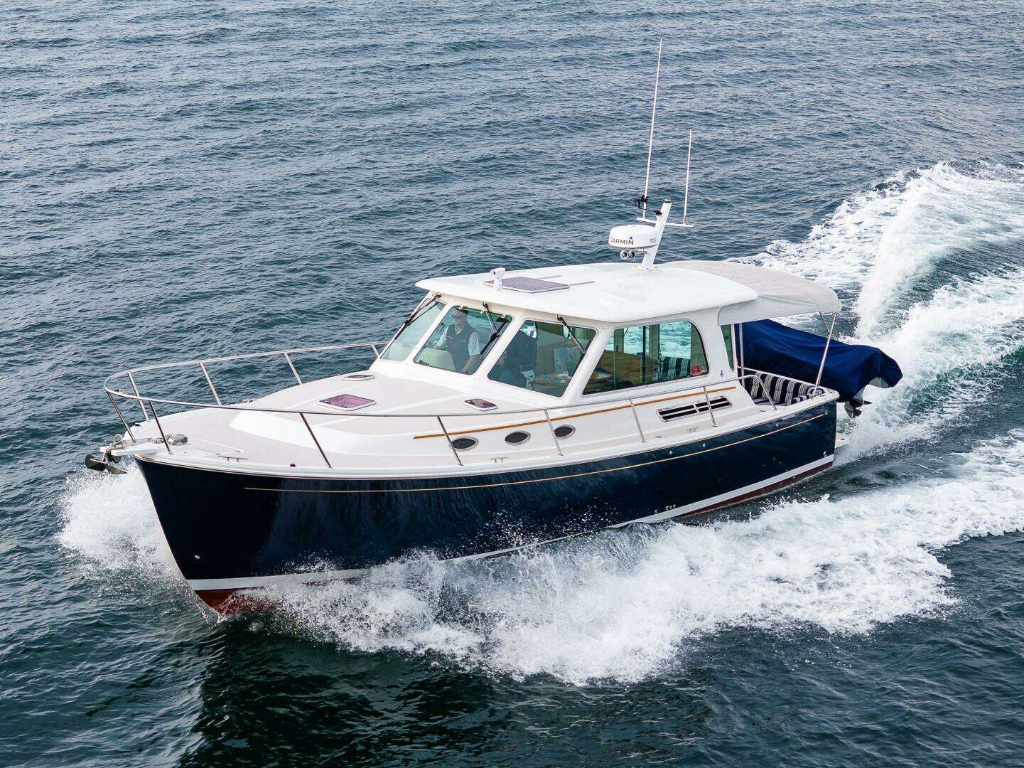 2010 Back Cove 37 - Image 10