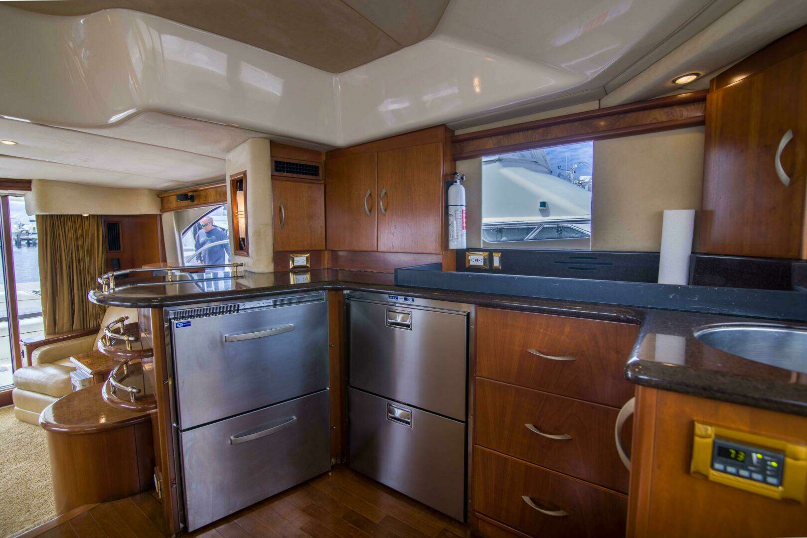 2009 Silverton 52 Ovation - Image 41
