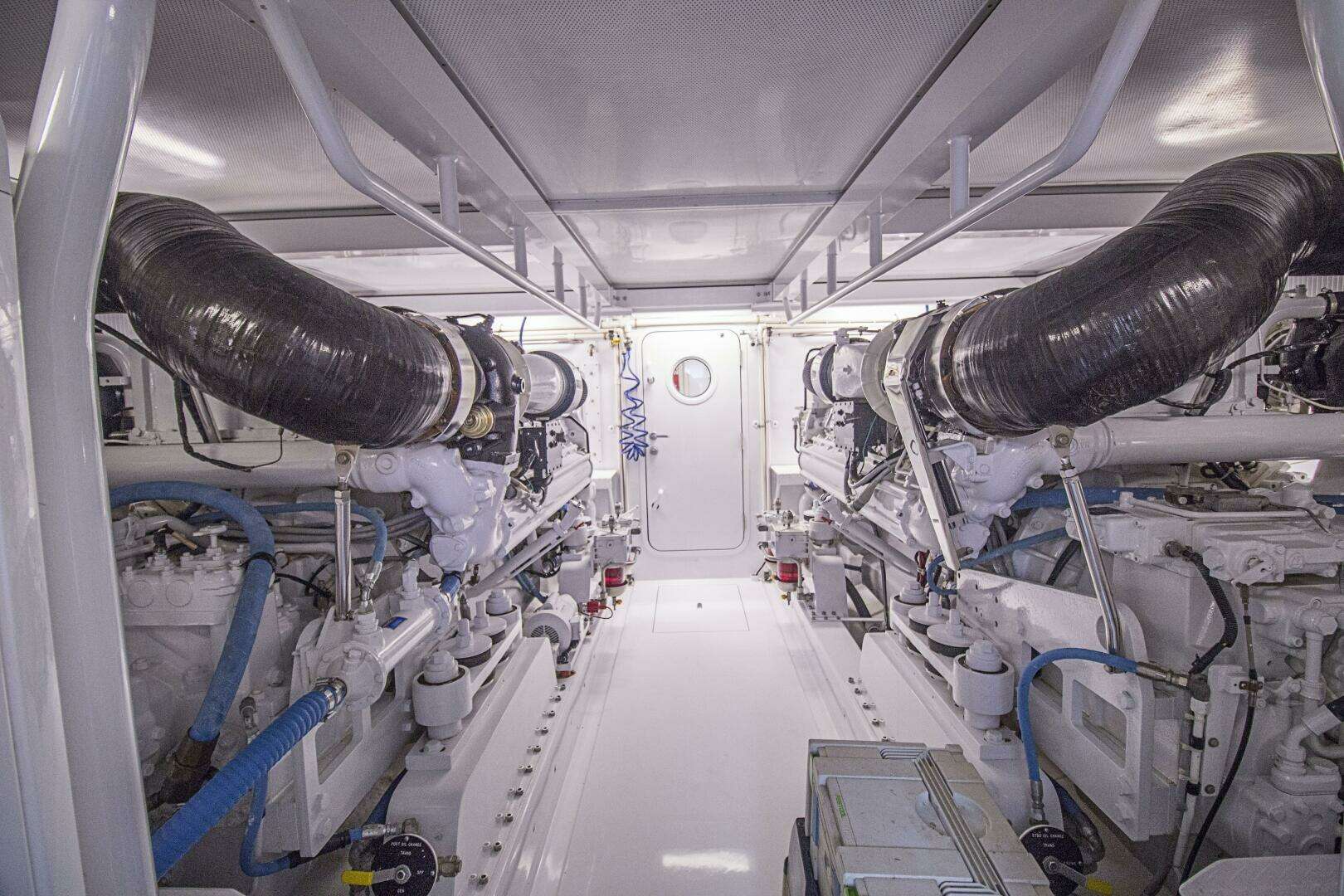 2000 Merritt 80 Sportfish - Image 58