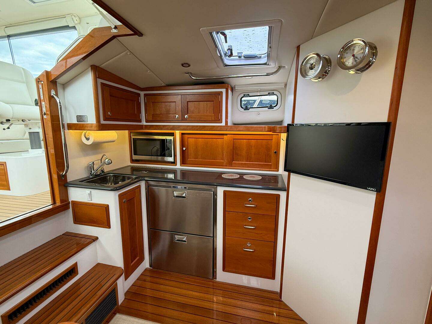 2019 MJM 43z - Image 26
