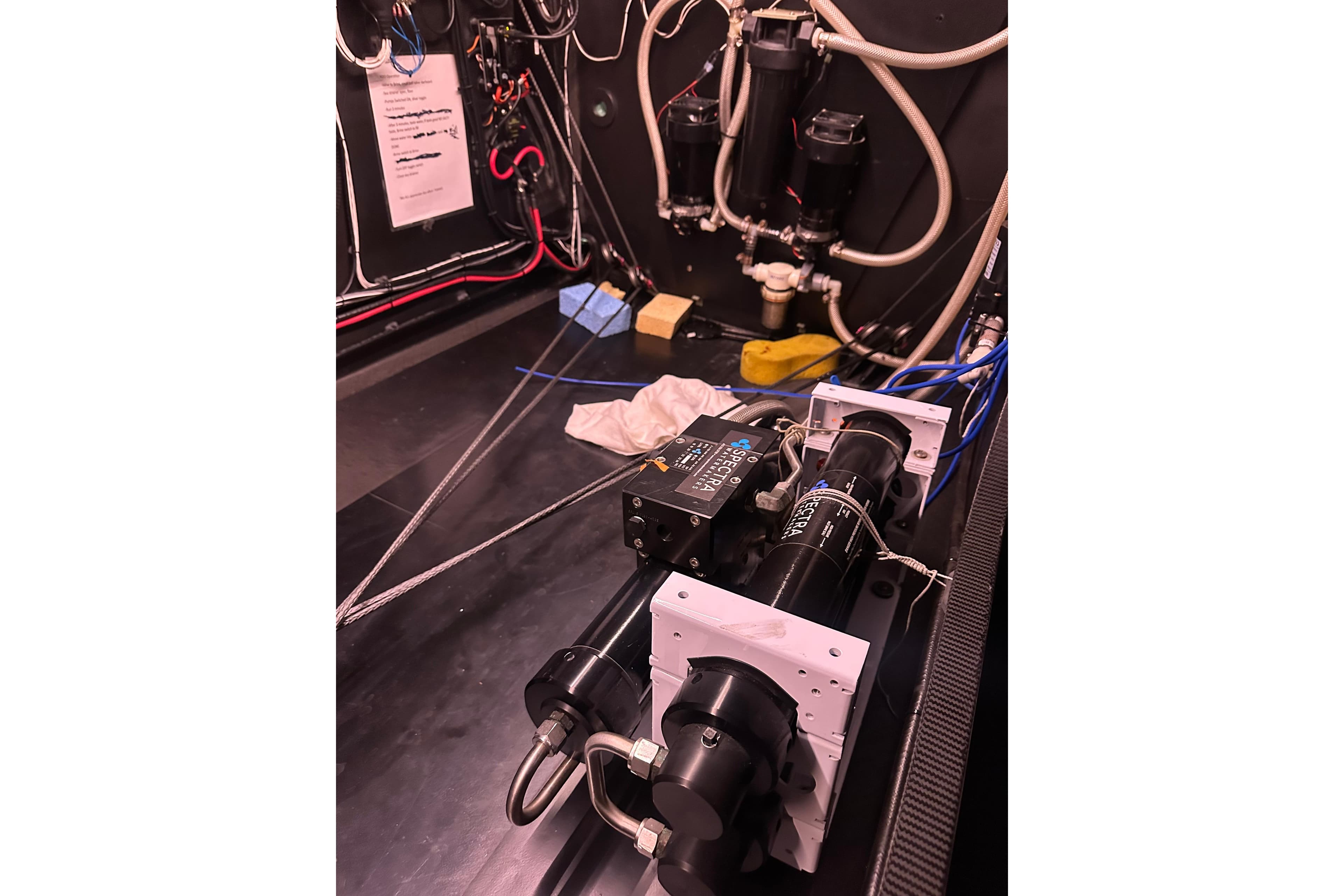 Industrial equipment with cables and components, Botin 56 model, 2018.