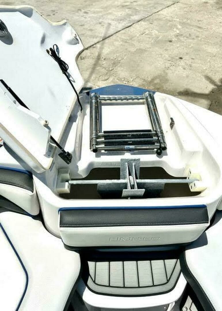 2018 Yamaha Boats — - Image 2