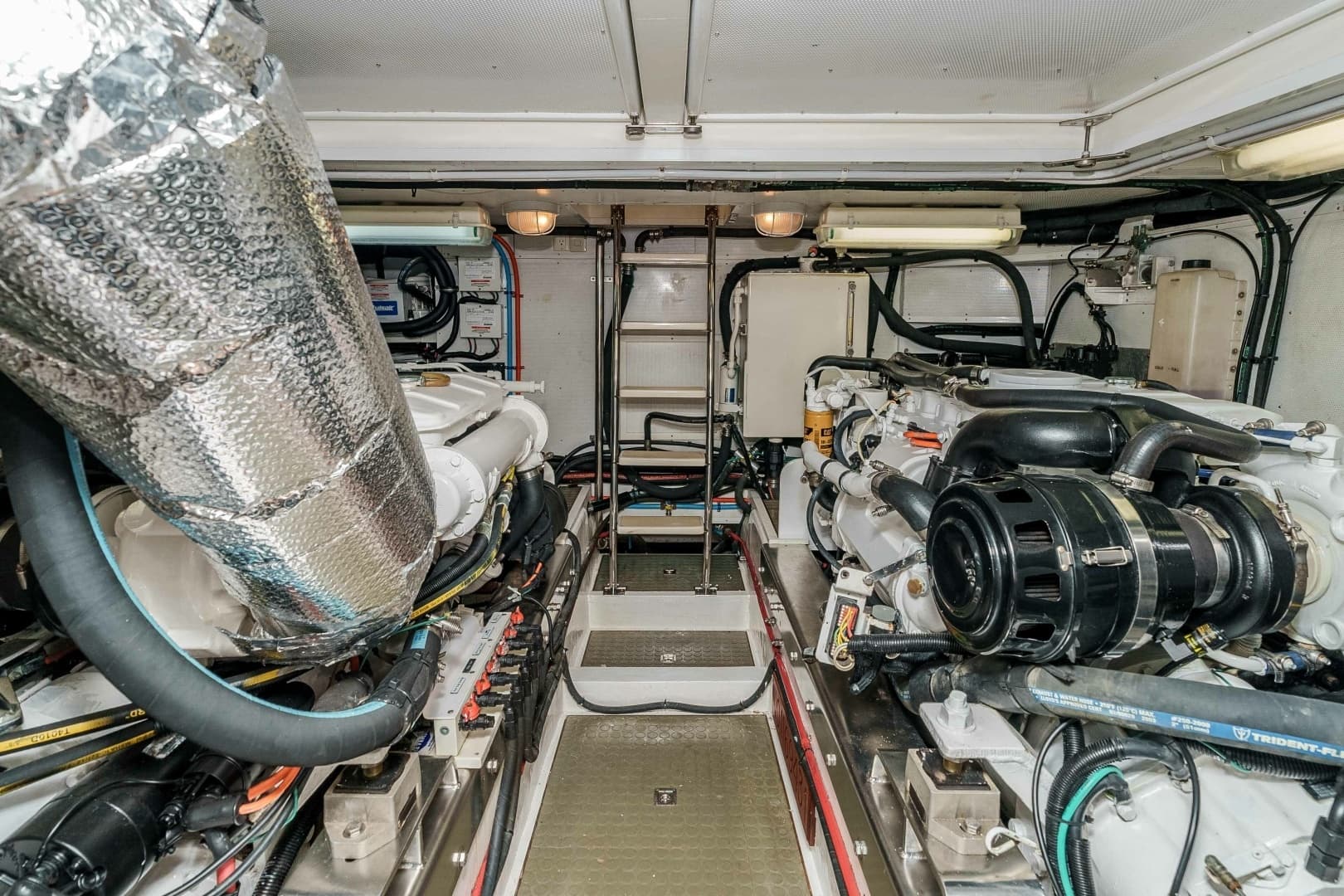 2005 Offshore Yachts Pilothouse - Image 36