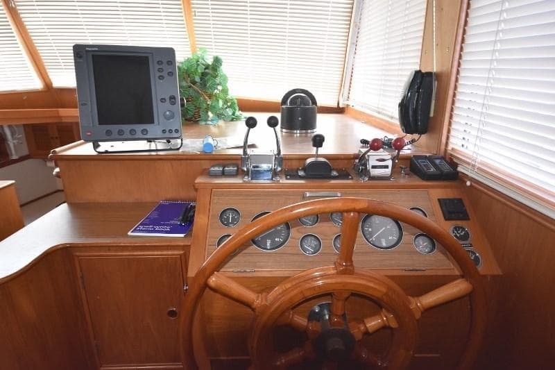 1985 Grand Banks 49 Motoryacht - 62