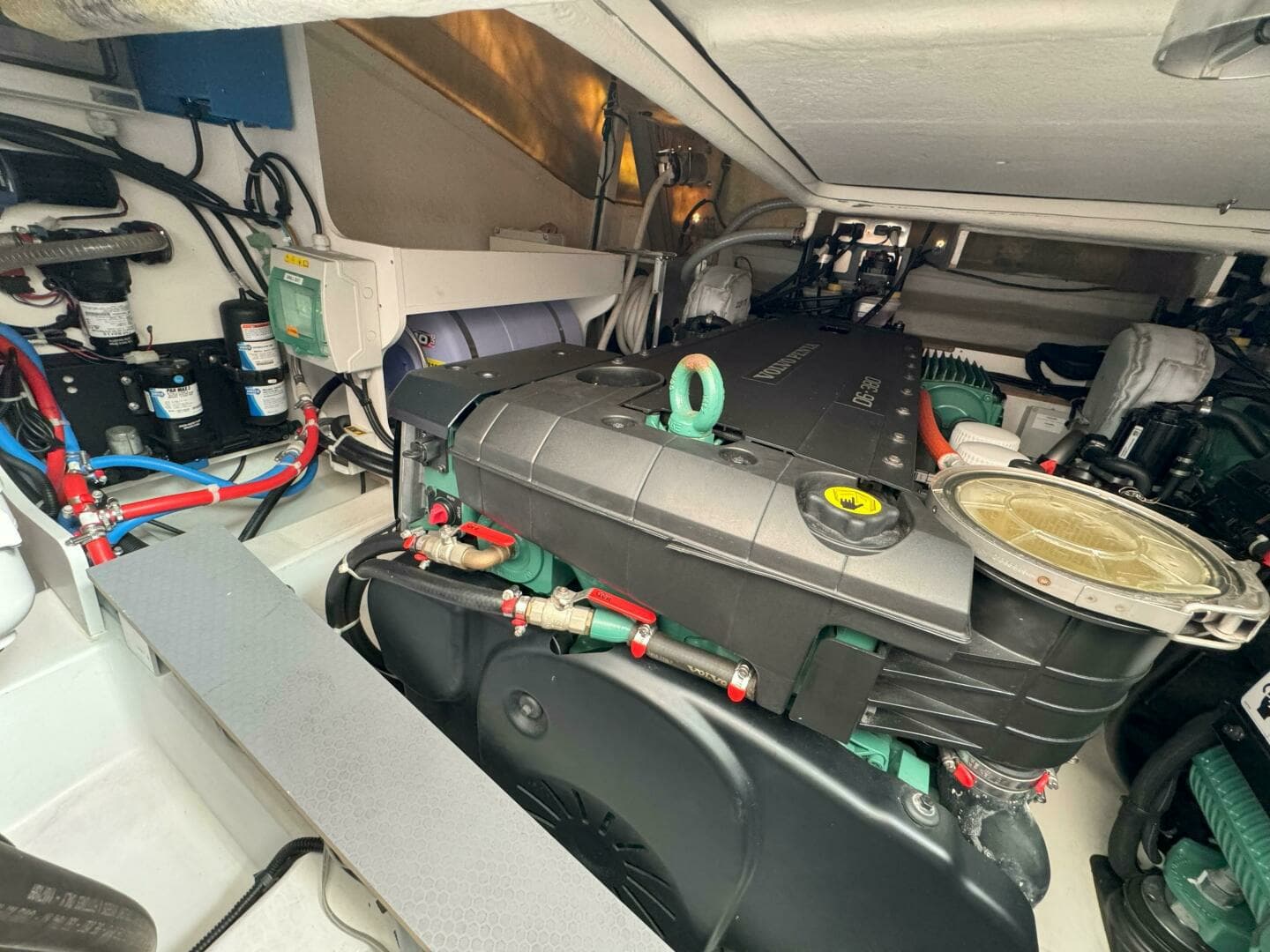 2021 Beneteau Gran Turismo 40 - Image 10
