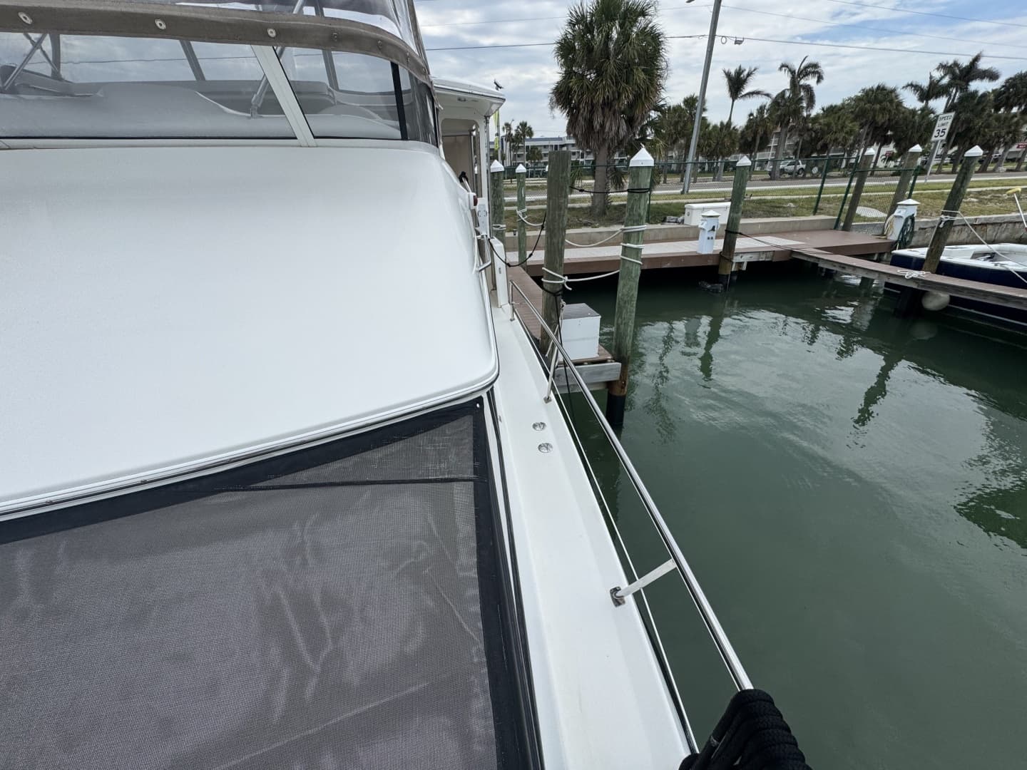 2001 Sea Ray 380 Aft Cabin - Image 91