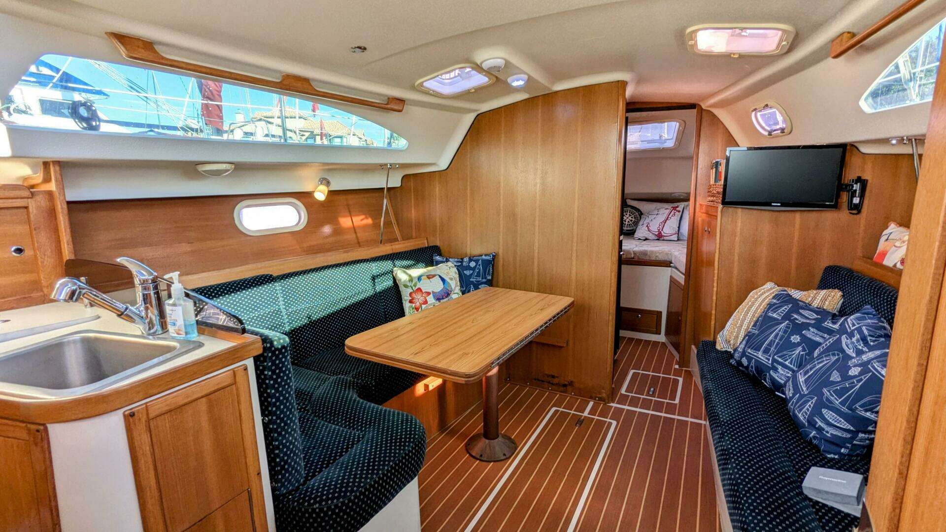 2007 Catalina 309 - Image 57