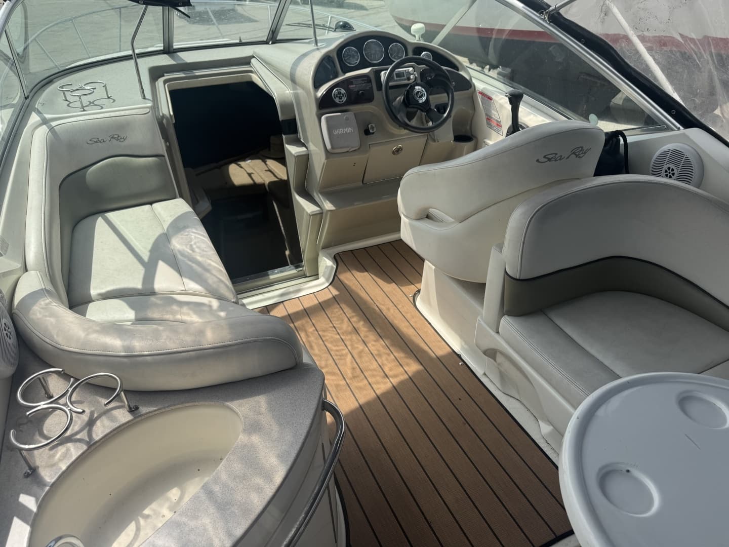 2005 Sea Ray 260 Sundancer - Image 6