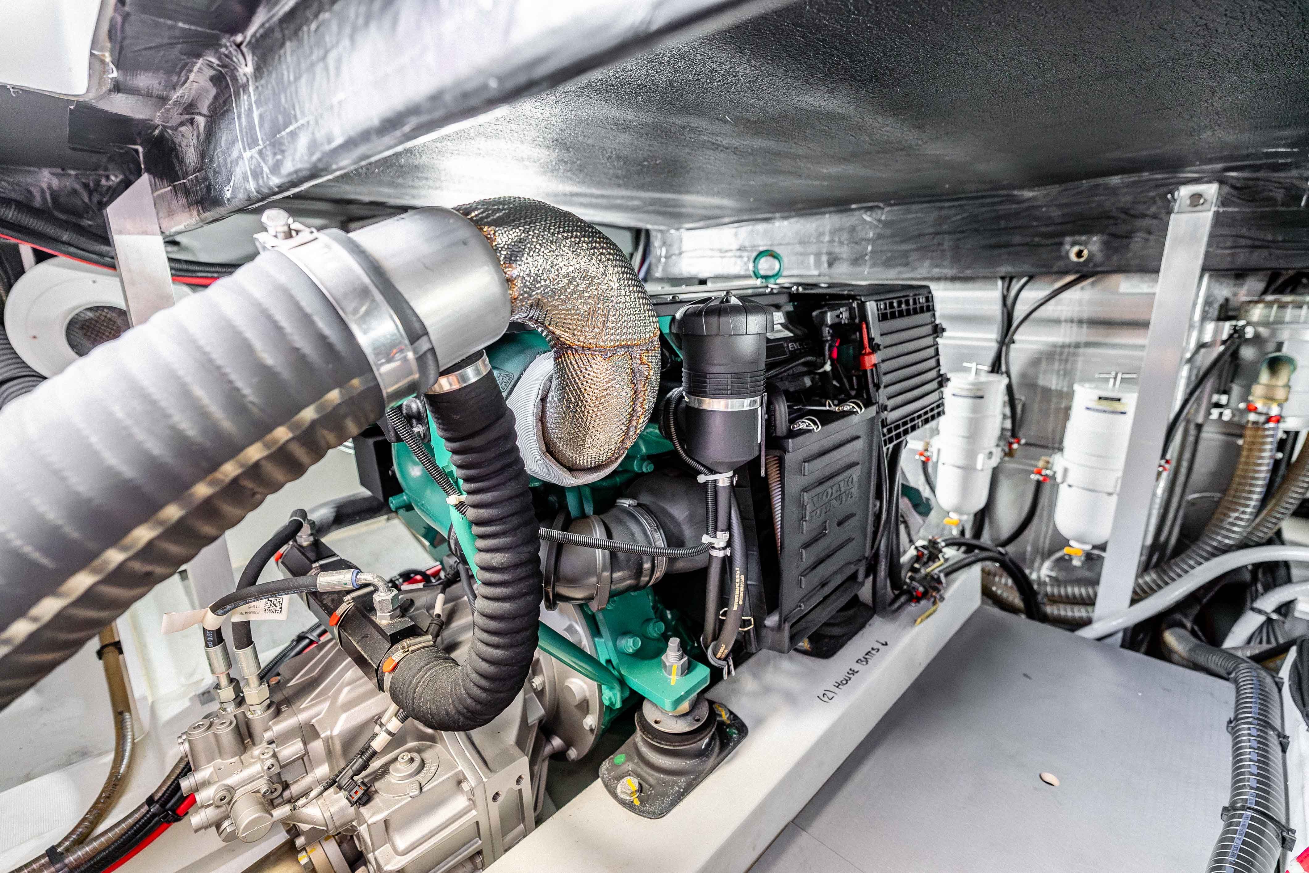 2019 Beneteau Swift Trawler 44 - 42