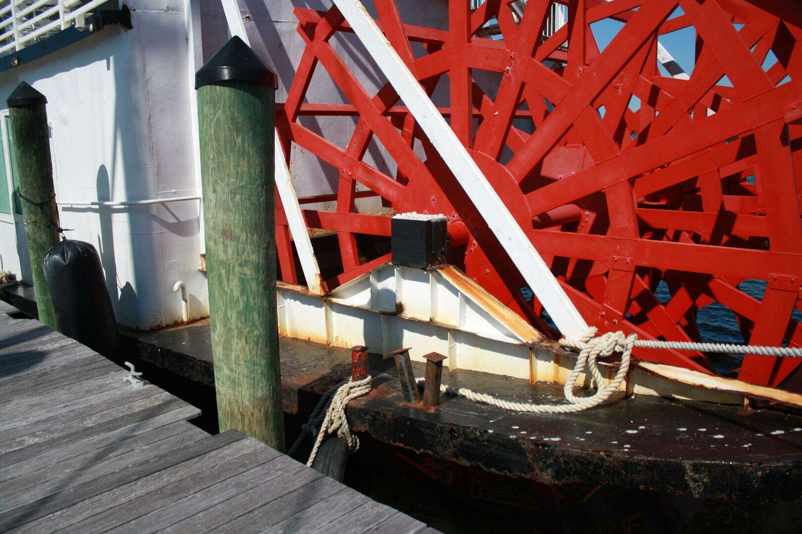 1984 Commercial Vinette 99 Paddle Wheel - Image 124