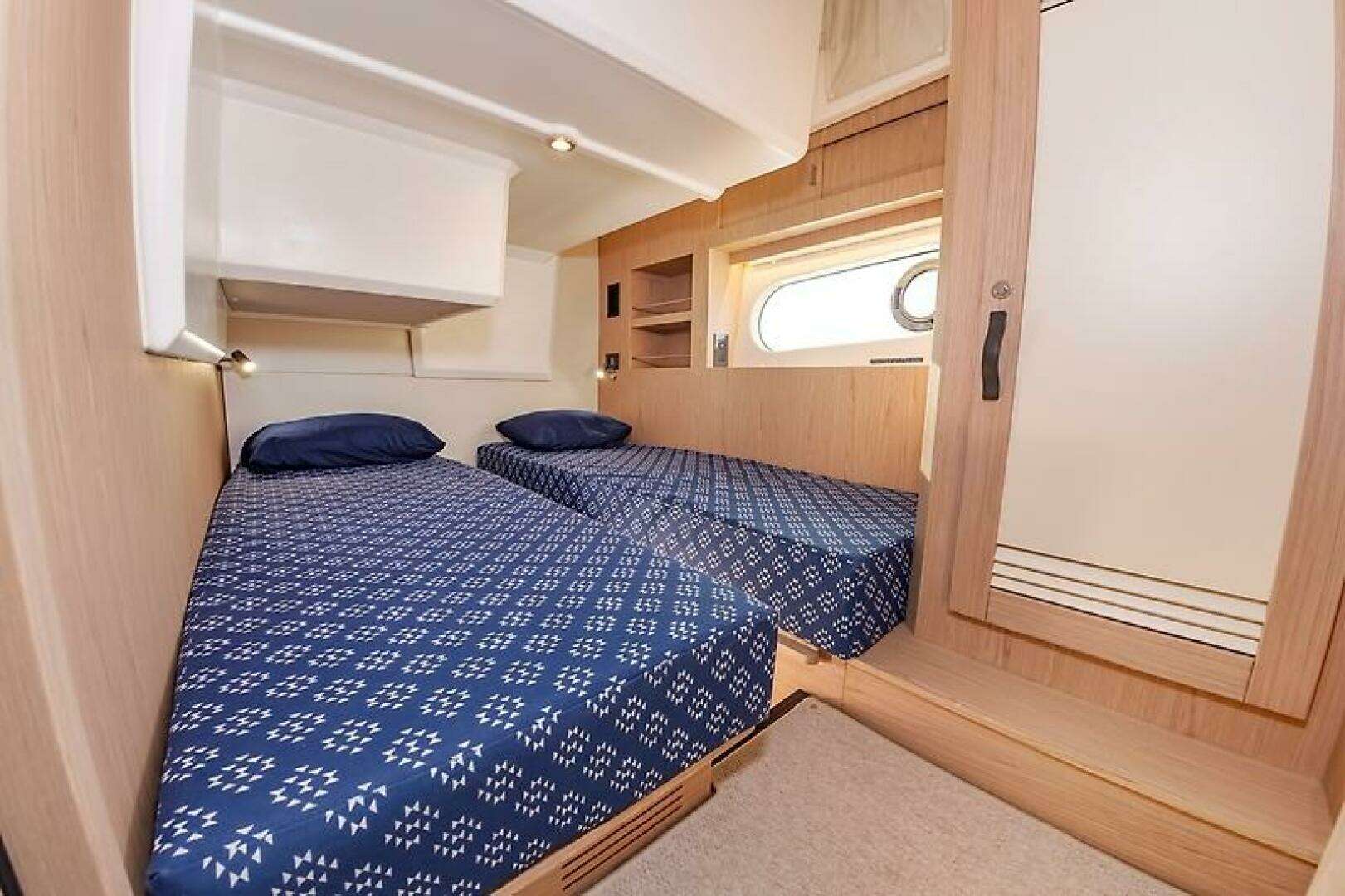 2022 Beneteau Swift Trawler - Image 41