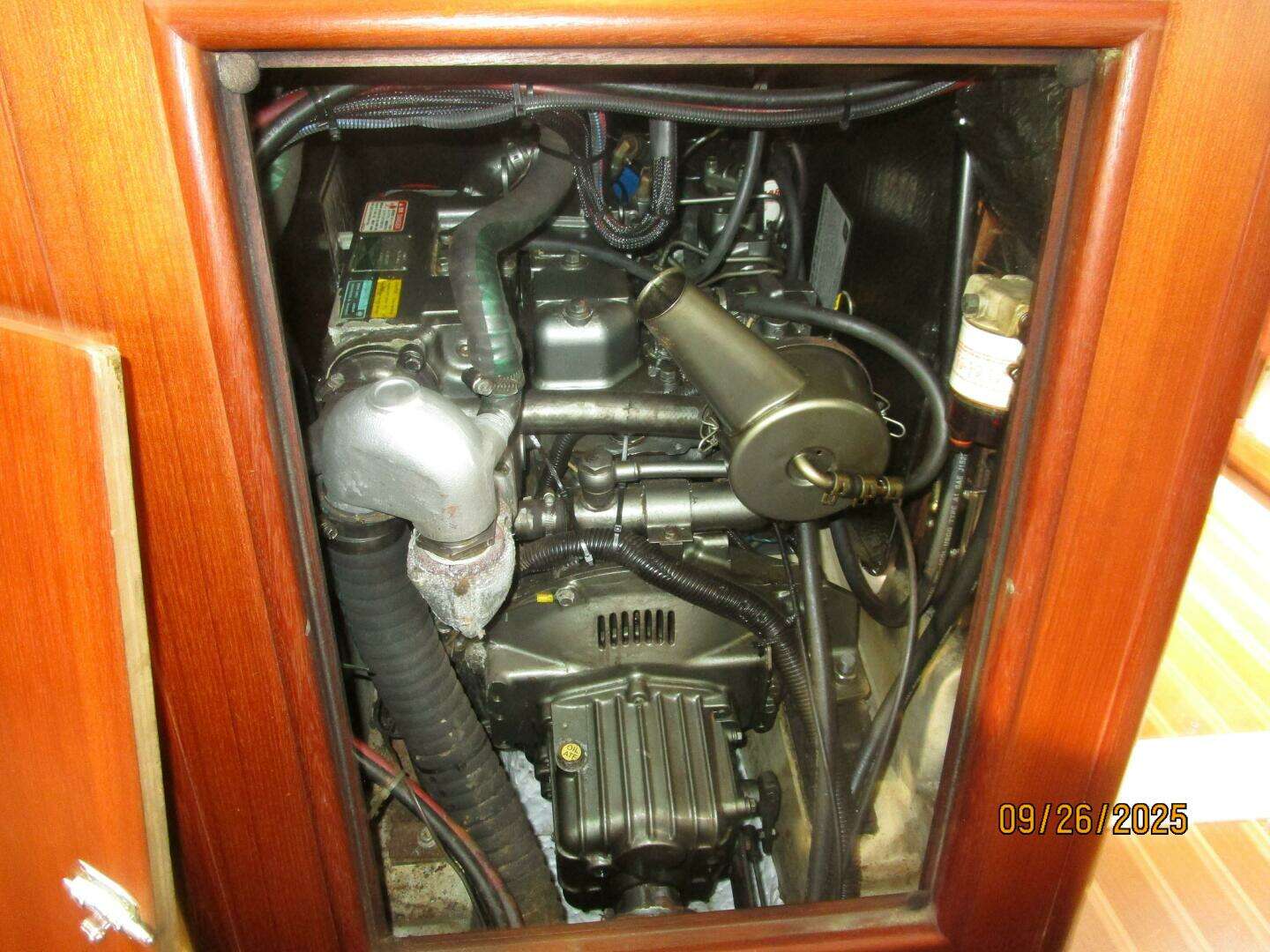 1998 Hunter 376 - Image 66