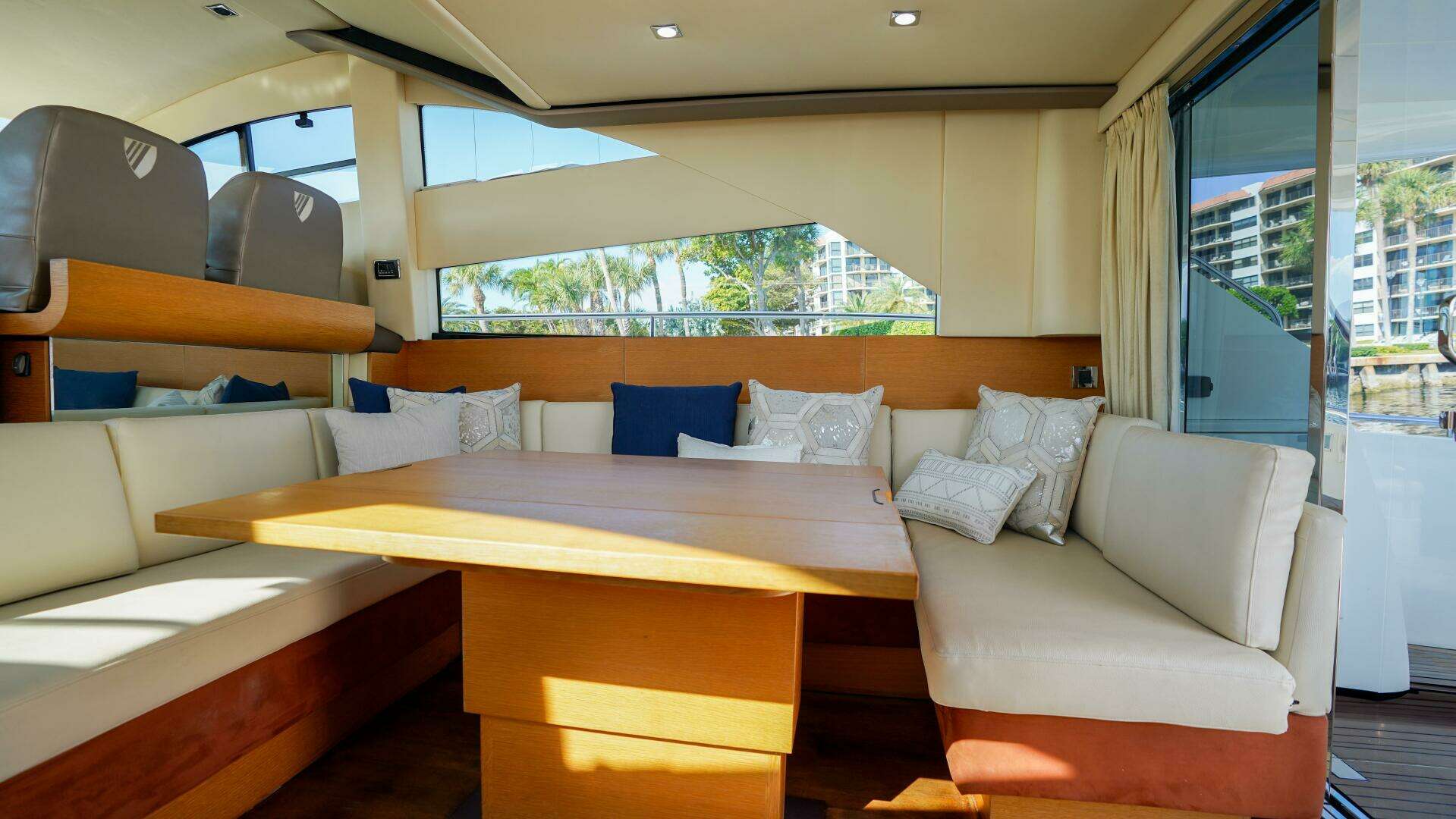 2009 Fairline — - Image 17